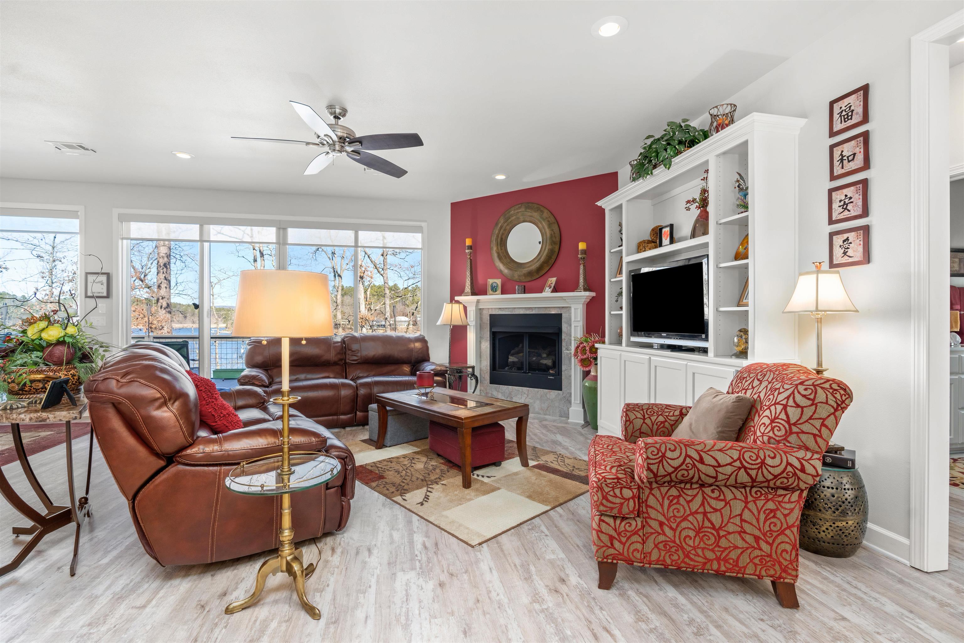 ZAFIRO - Residential