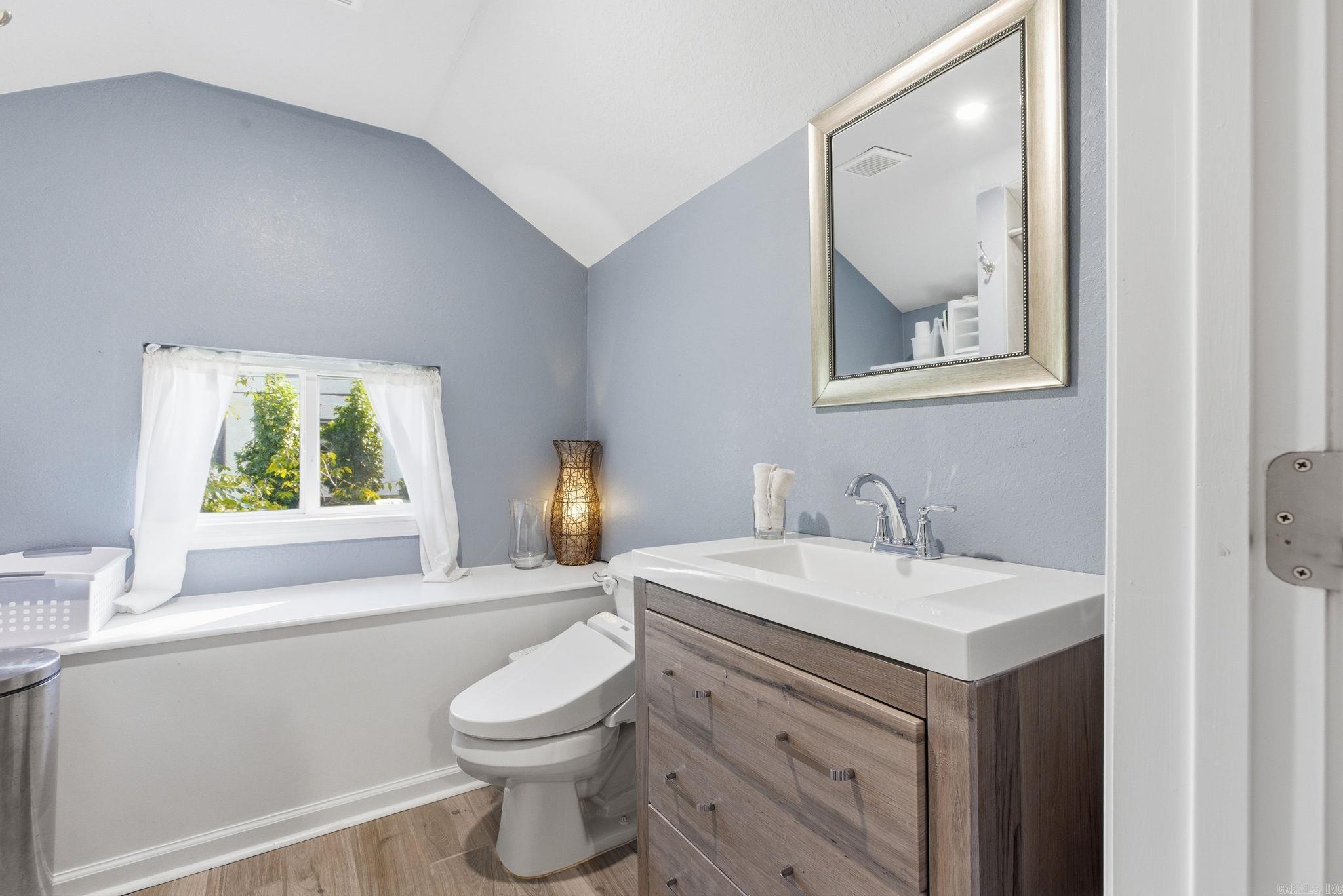 CLIFFEWOOD - Residential