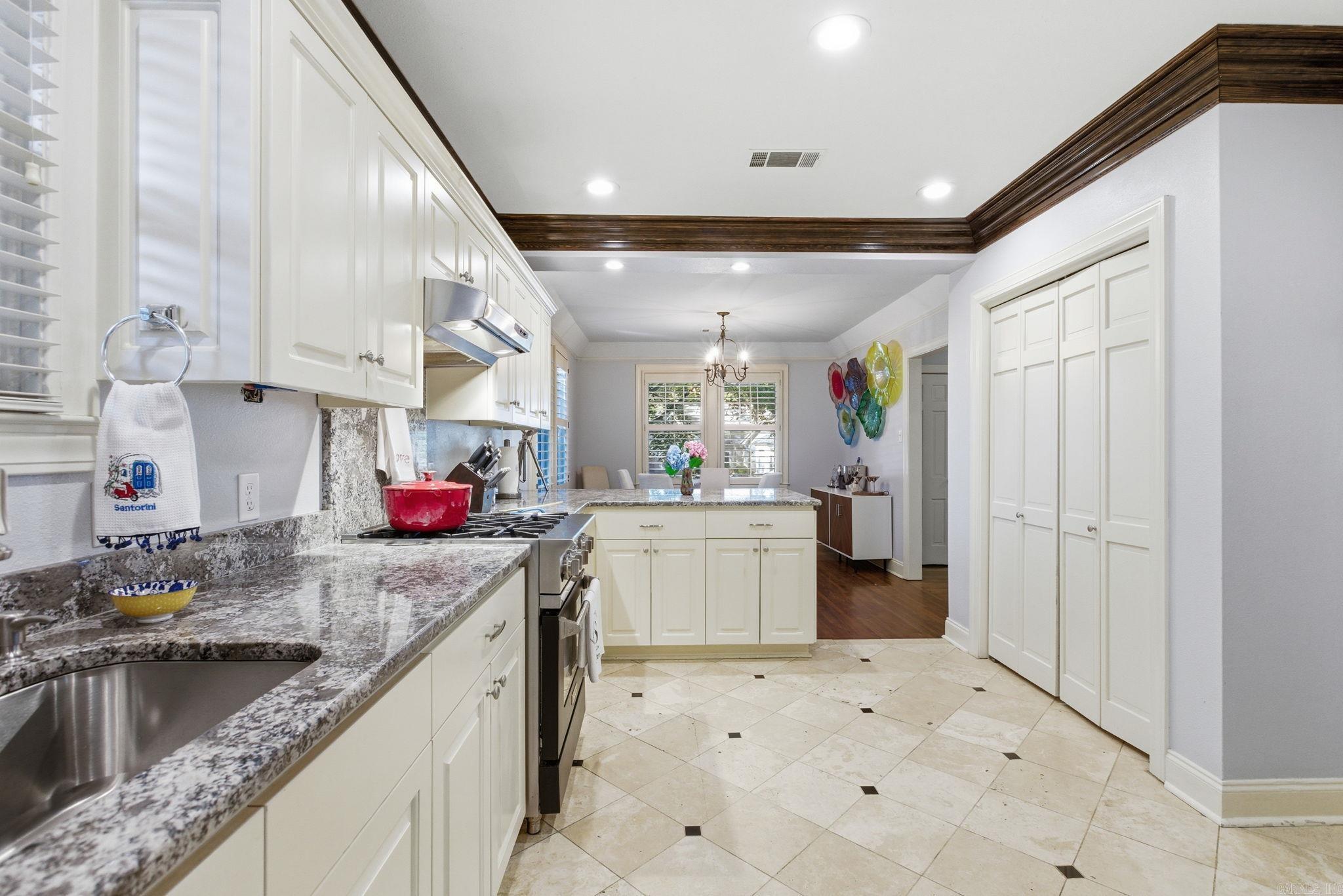 CLIFFEWOOD - Residential