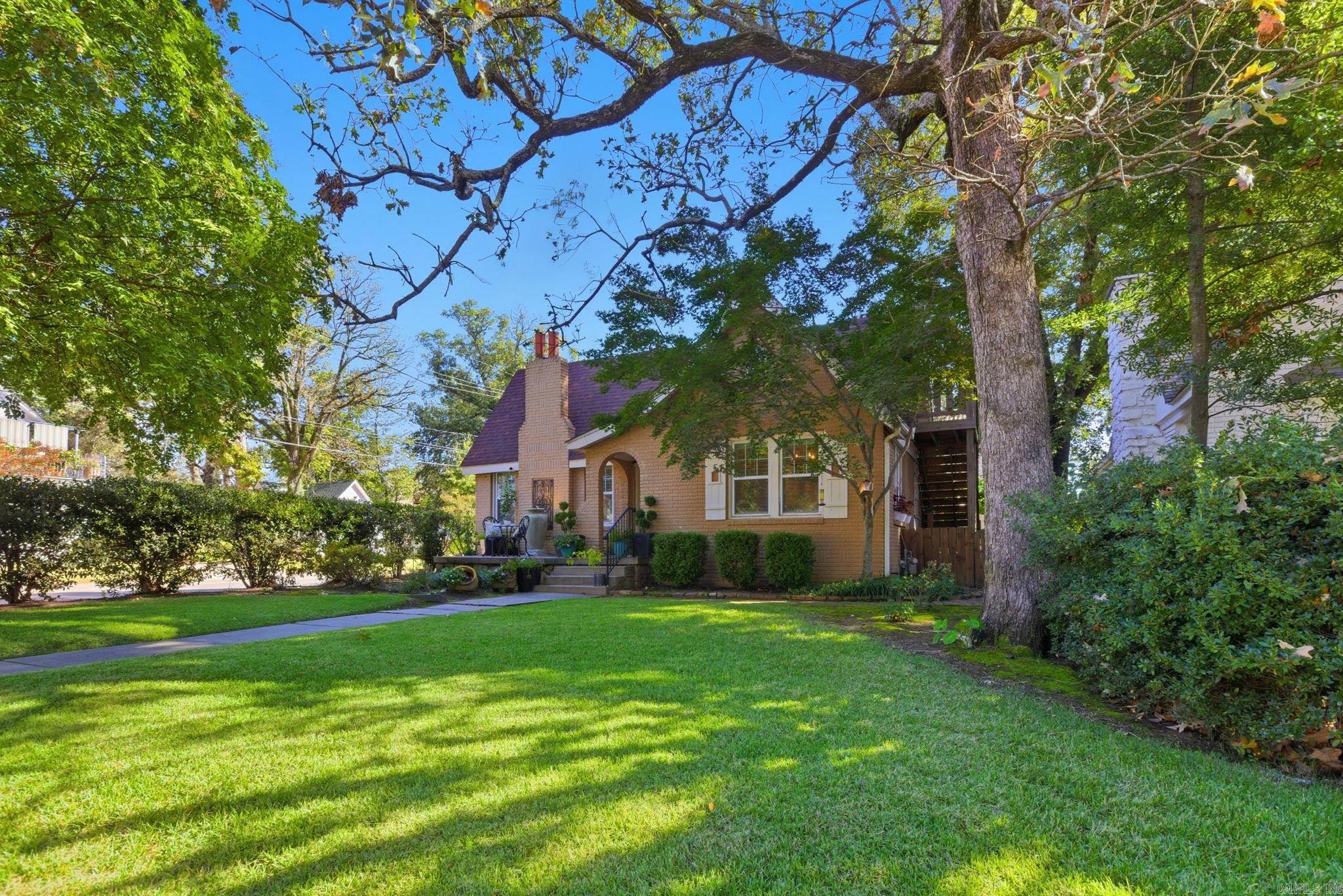 CLIFFEWOOD - Residential