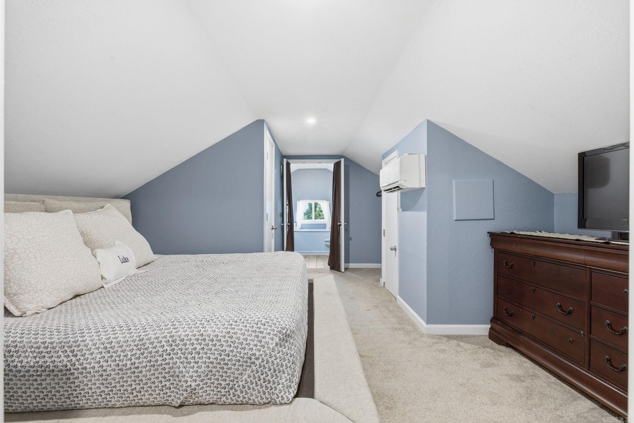 CLIFFEWOOD - Residential