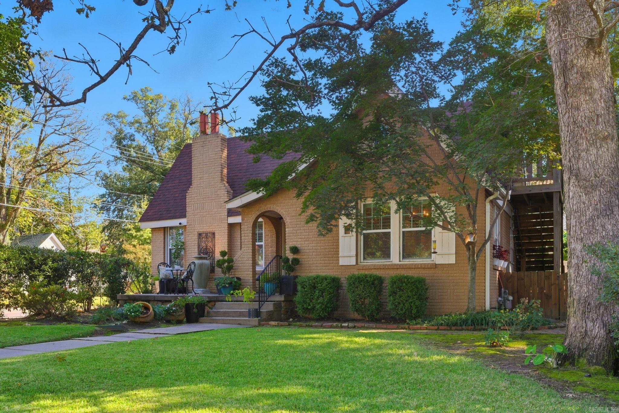 CLIFFEWOOD - Residential
