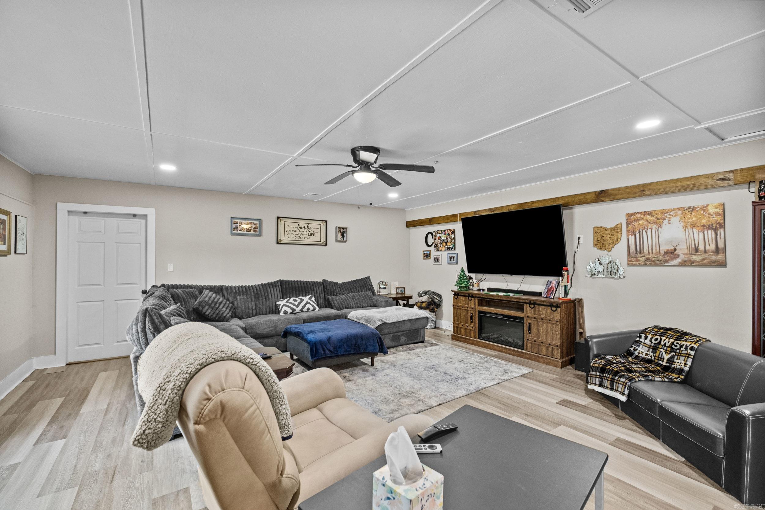 WARD CITY AREA - Residential