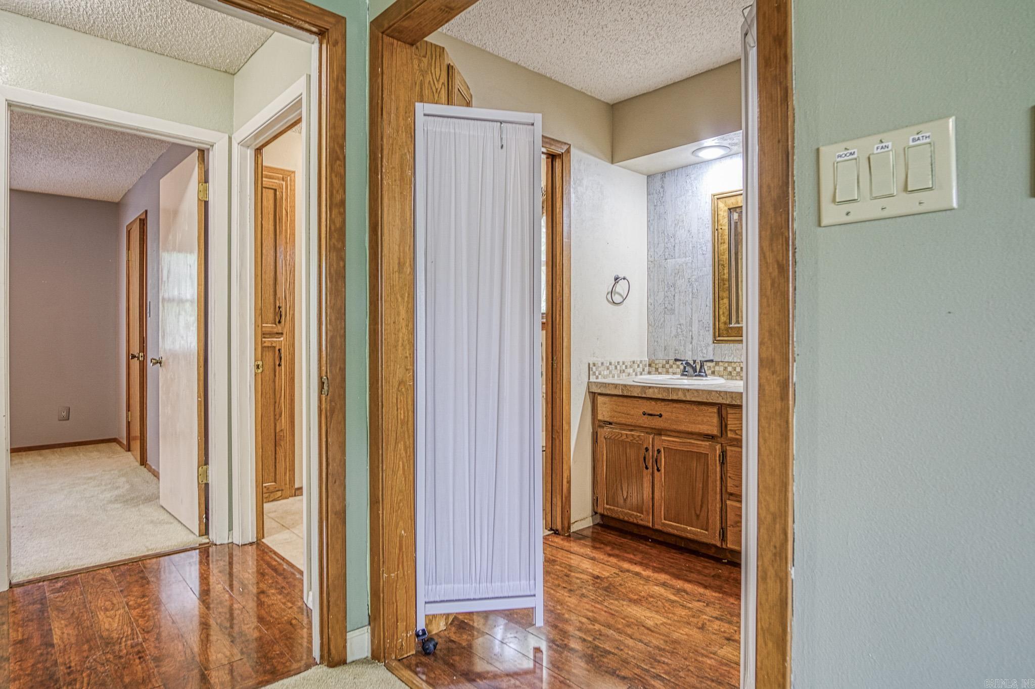 PINTUERERO - Residential