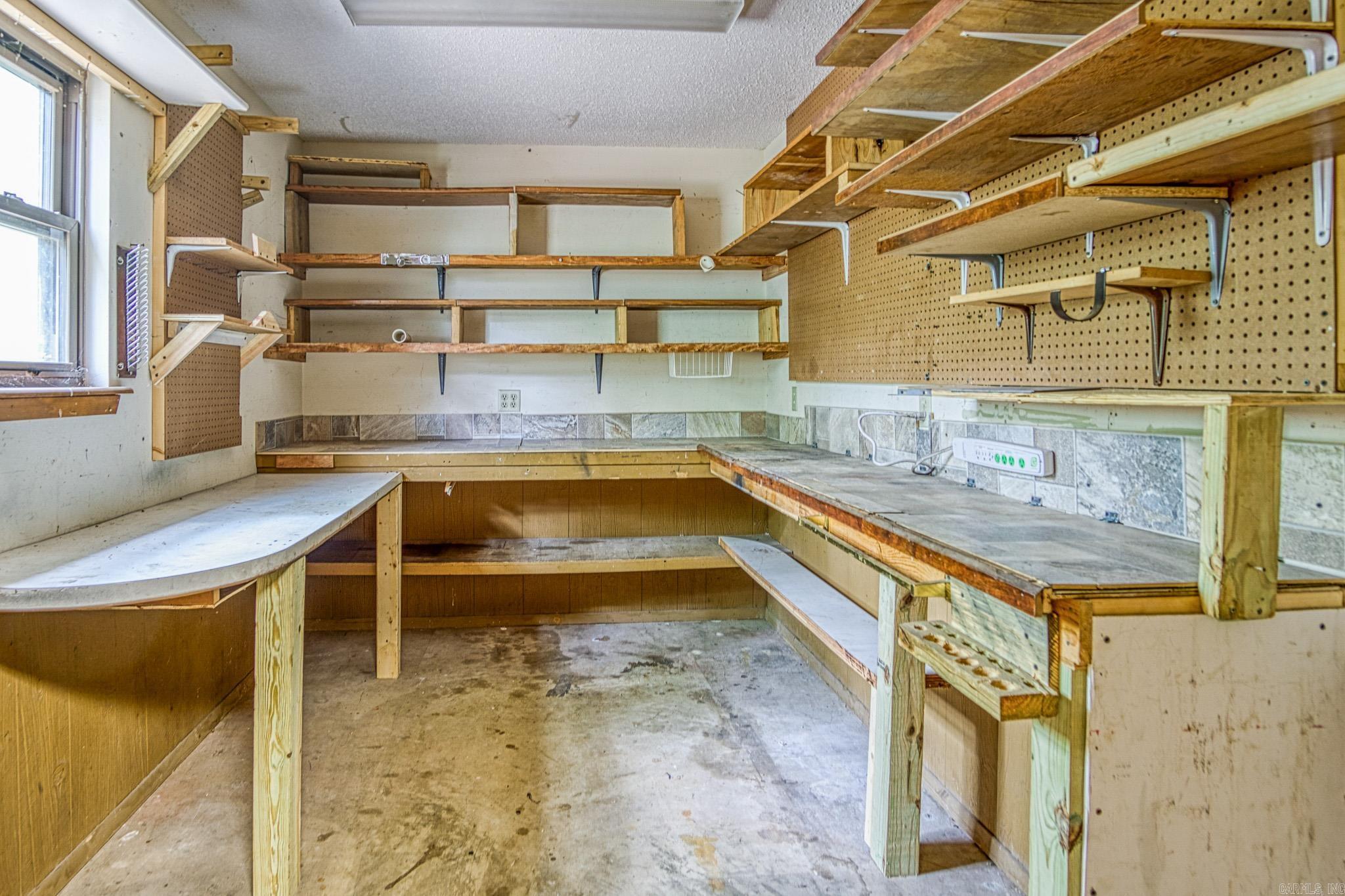 PINTUERERO - Residential