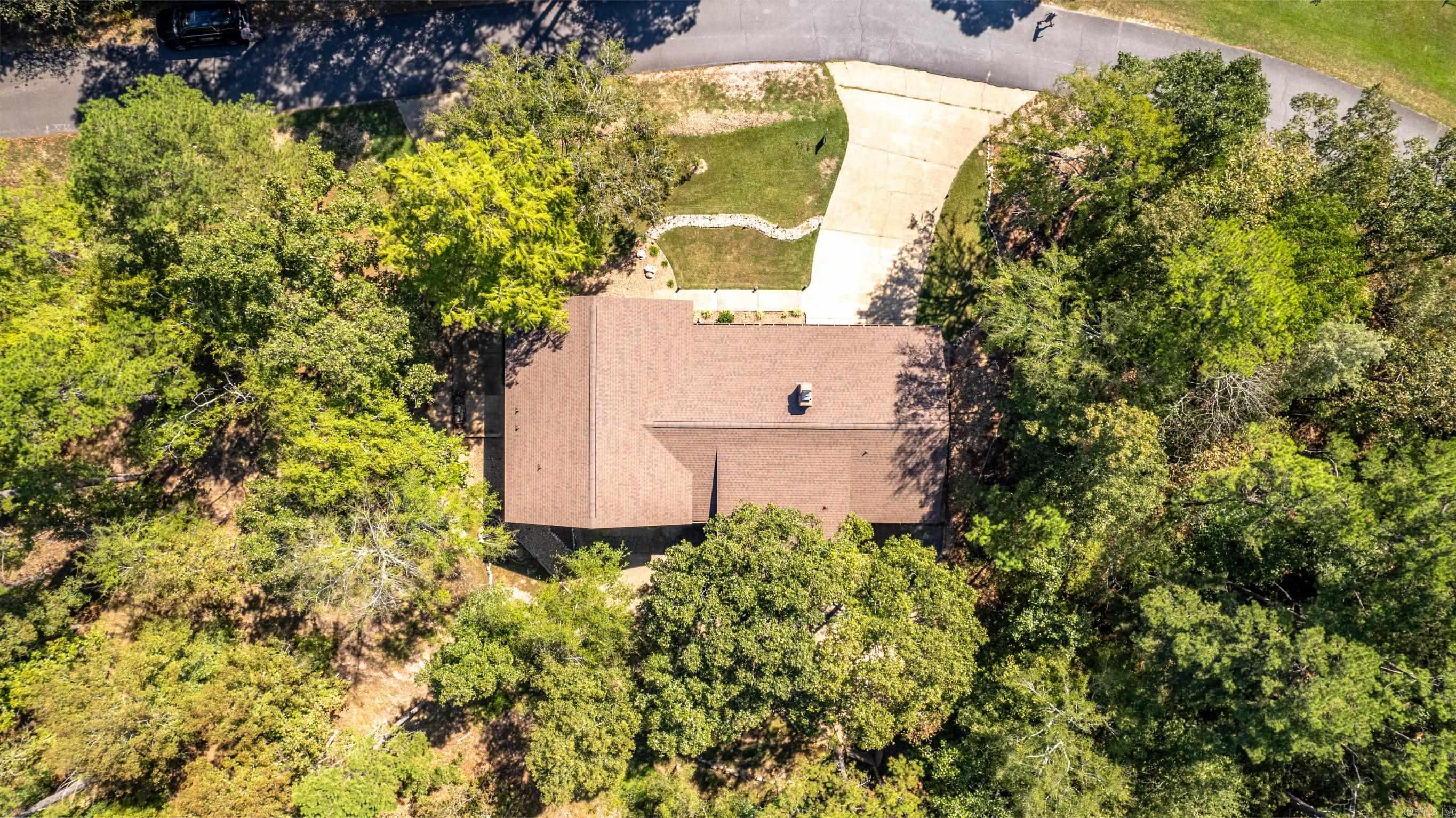 PINTUERERO - Residential