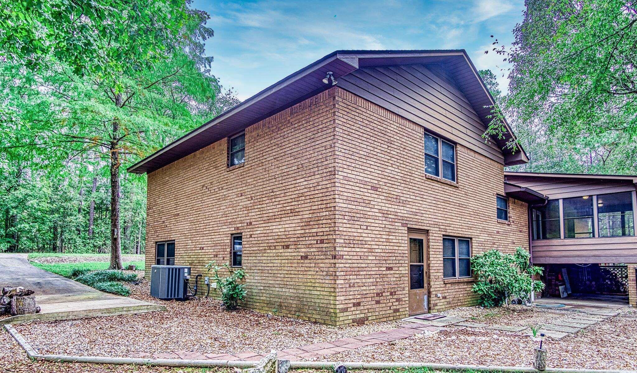 PINTUERERO - Residential