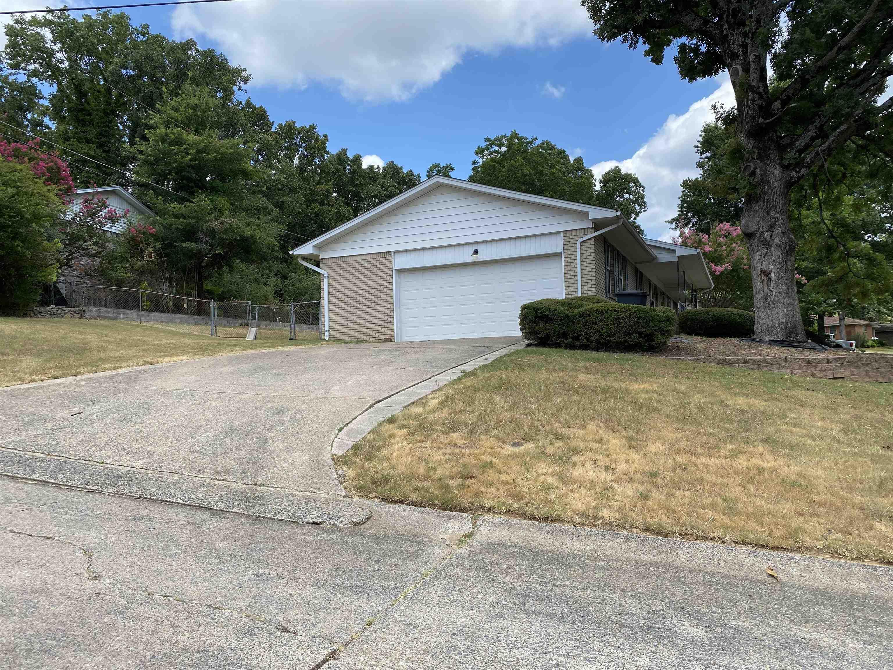 Pike View - Residential Lease