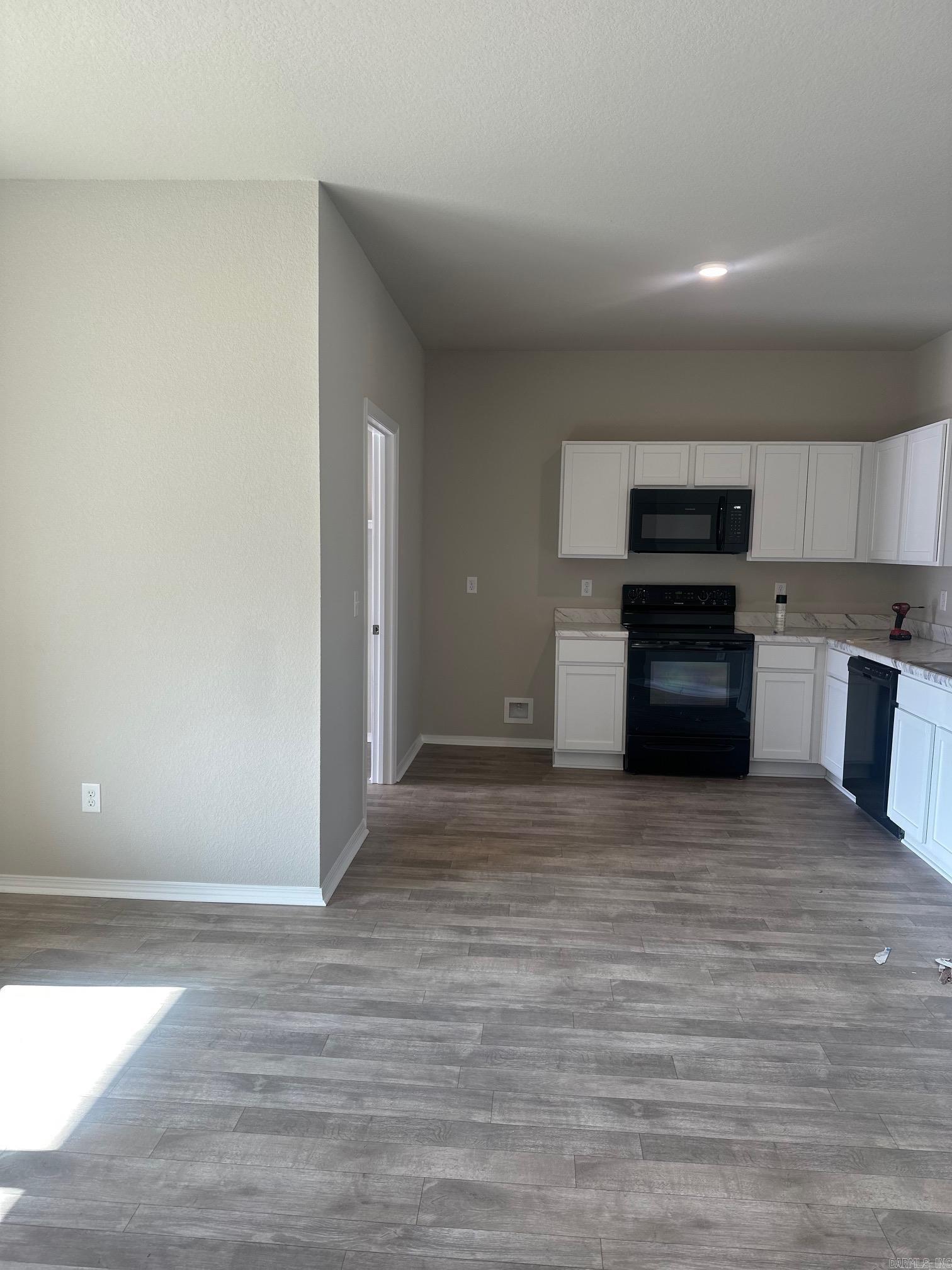 TRAMMEL ESTATES - Residential