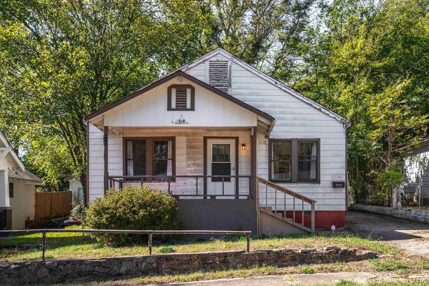 This 2 bed/1ba with tons of potential could be yours to occupy or solid investment to add to your portfolio.  Centrally located and close to Oaklawn, schools, restaurants, and shopping.  Lots up improvement projects with surrounding properties, so hop on the train and ride this one all the way to the bank. Bring all offers.