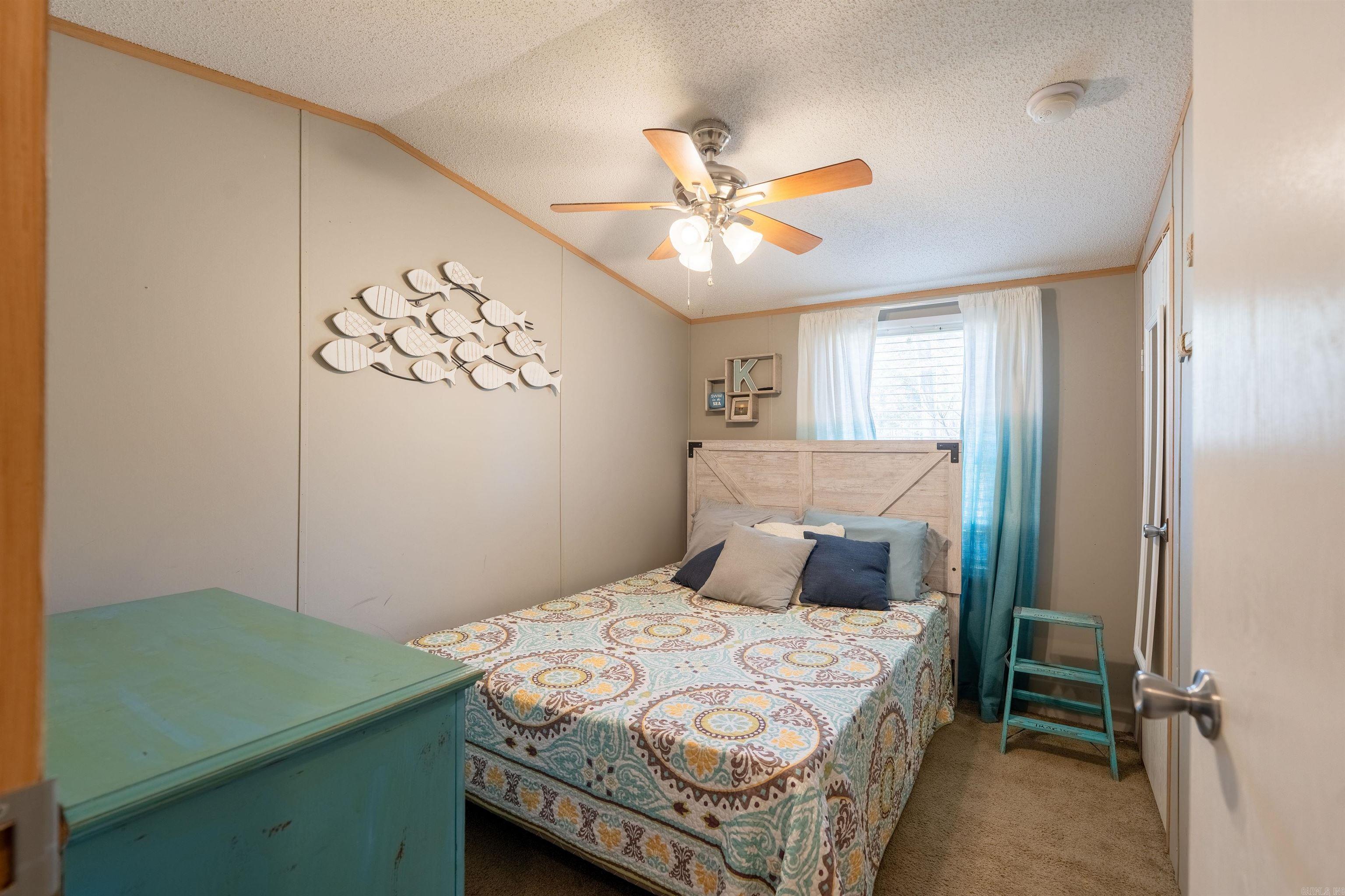 CEDAR FALLS - Residential