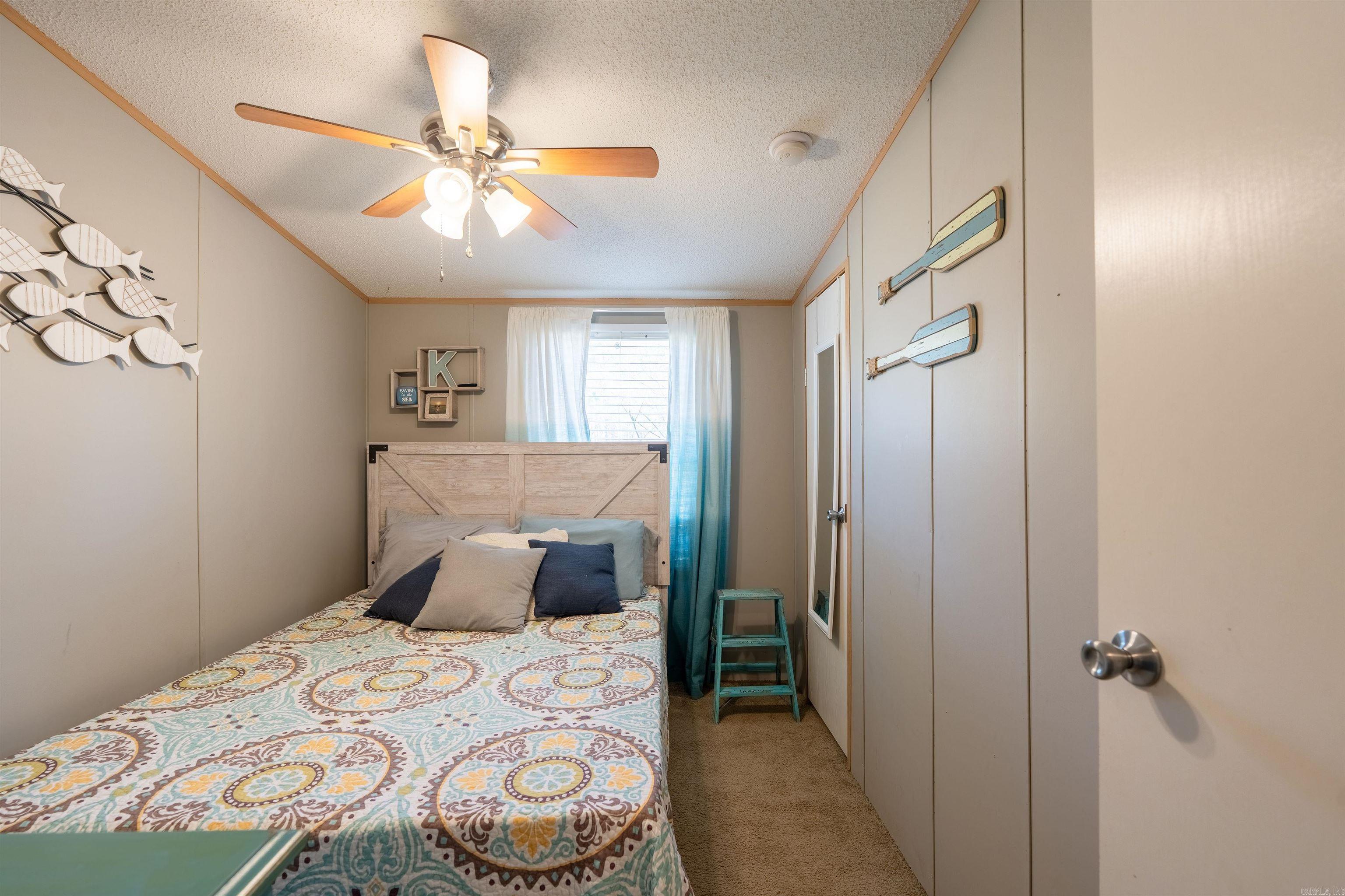 CEDAR FALLS - Residential