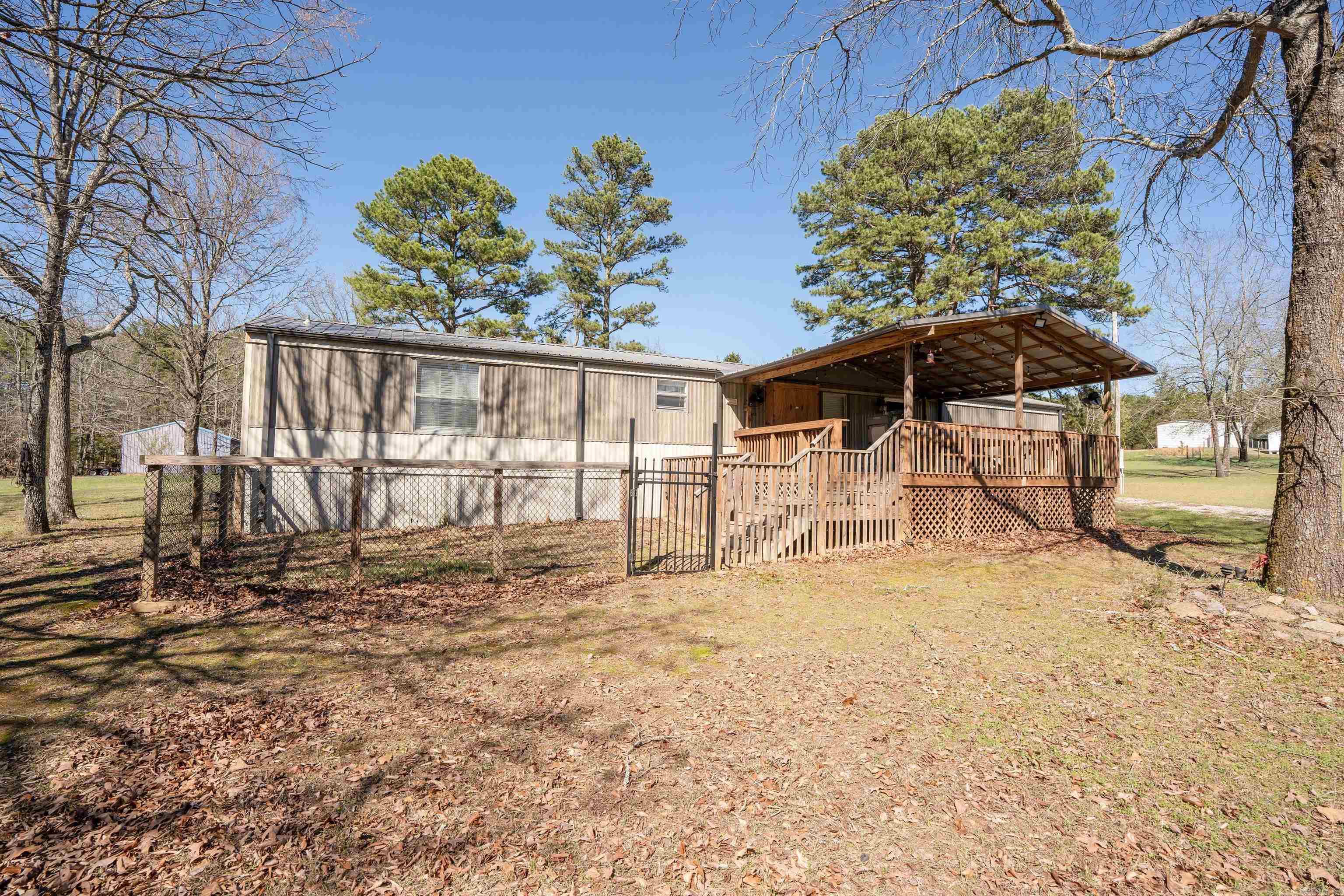 CEDAR FALLS - Residential