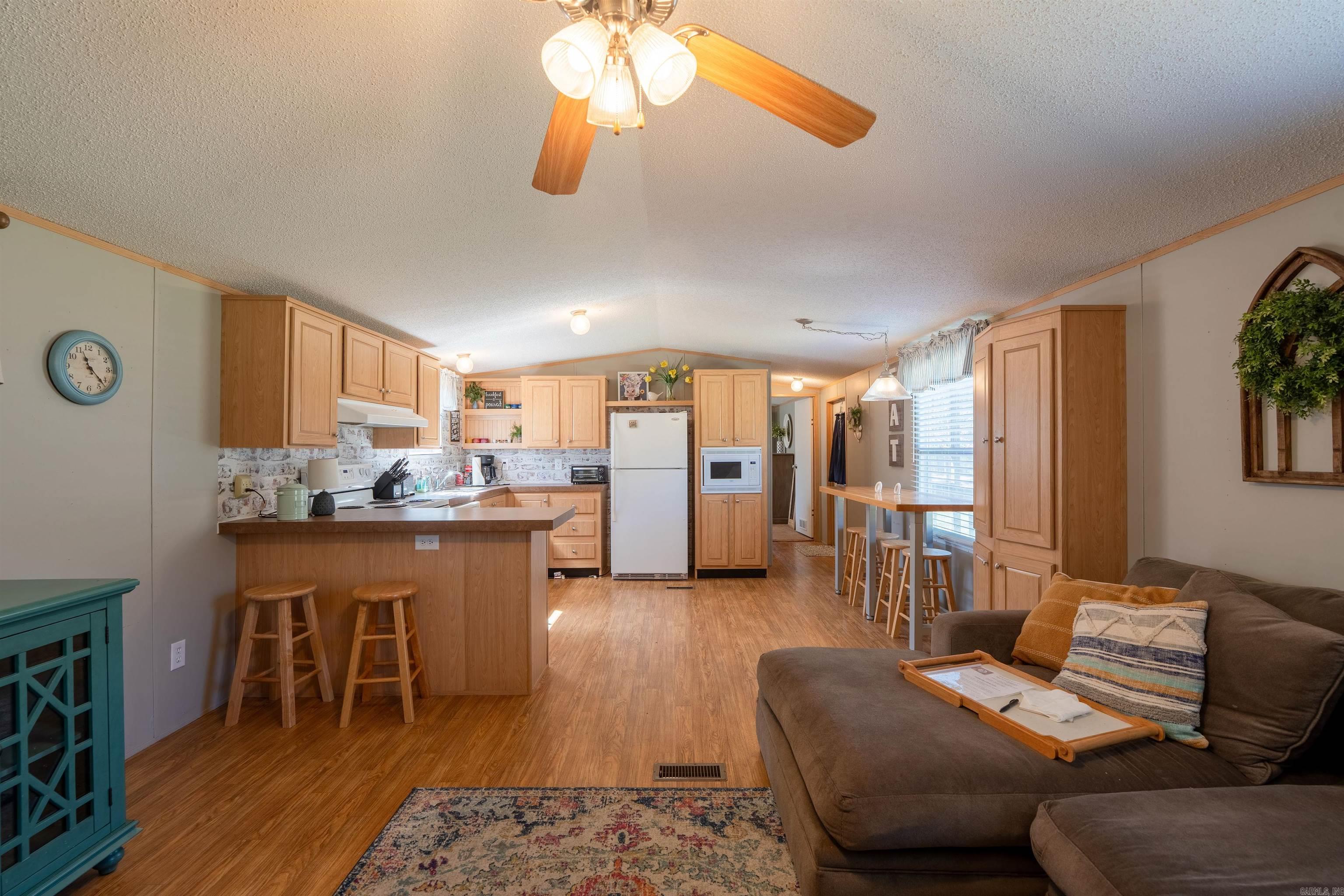 CEDAR FALLS - Residential