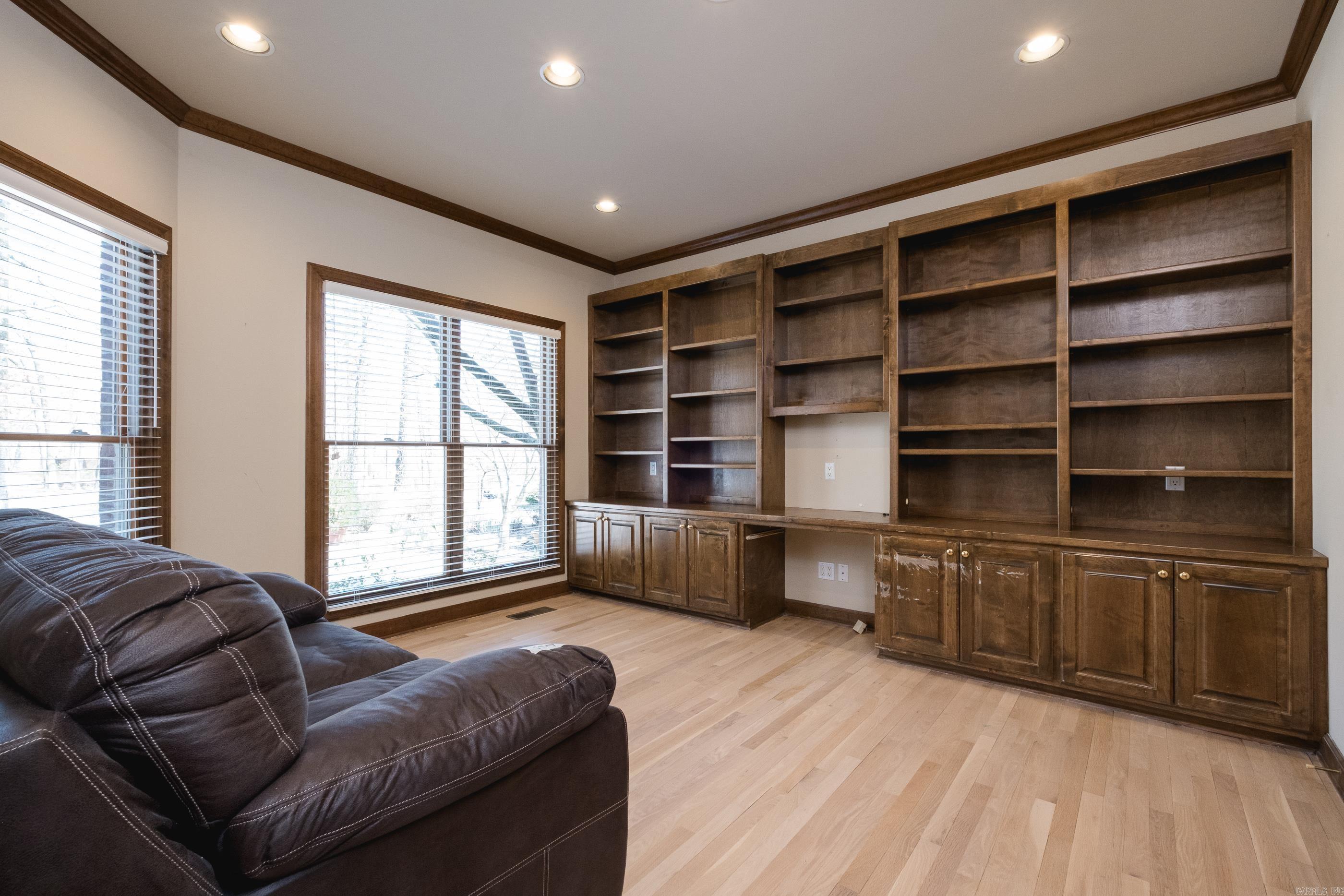 CHENAL VALLEY AVIGNON COURT - Residential