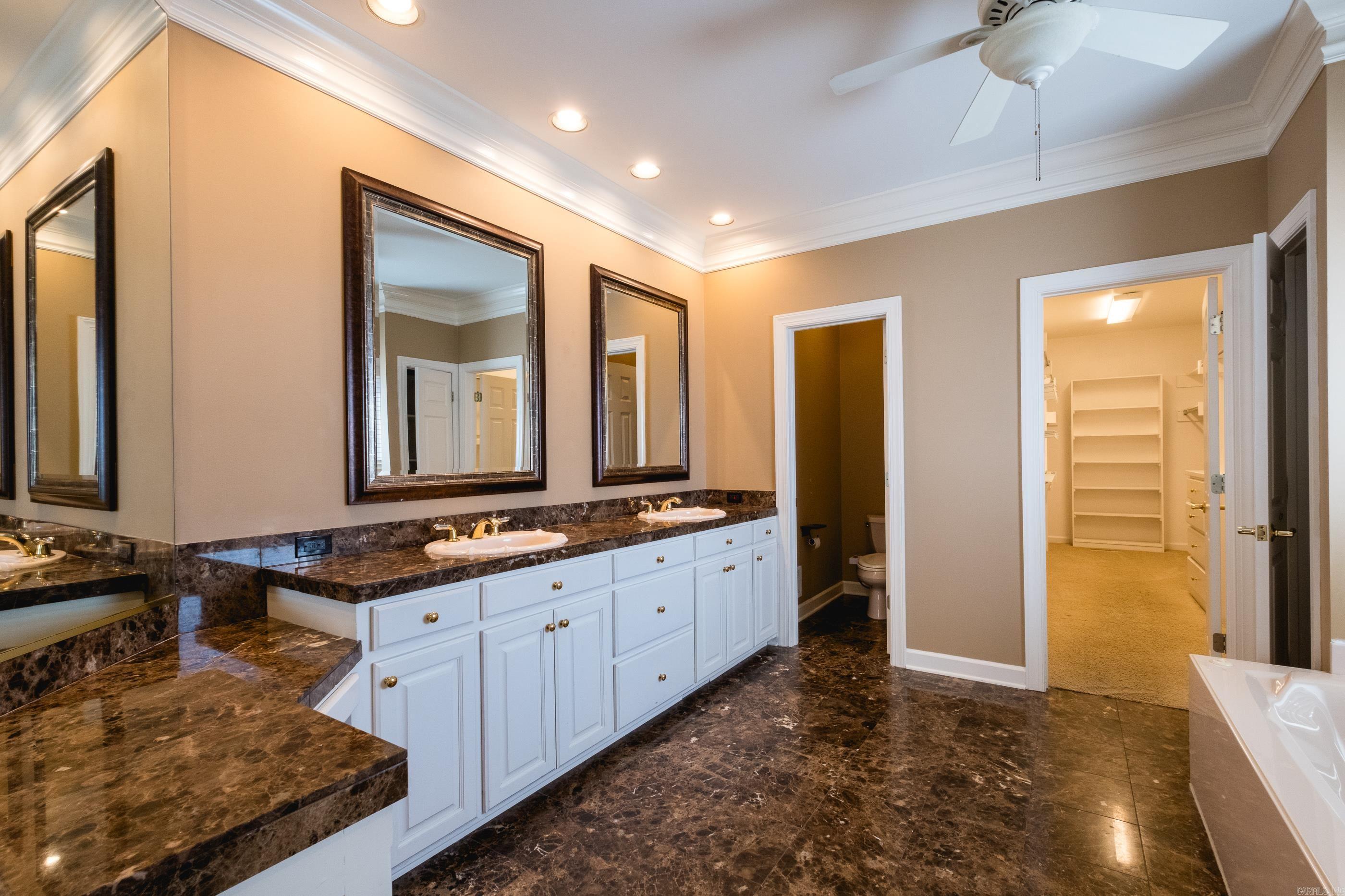 CHENAL VALLEY AVIGNON COURT - Residential