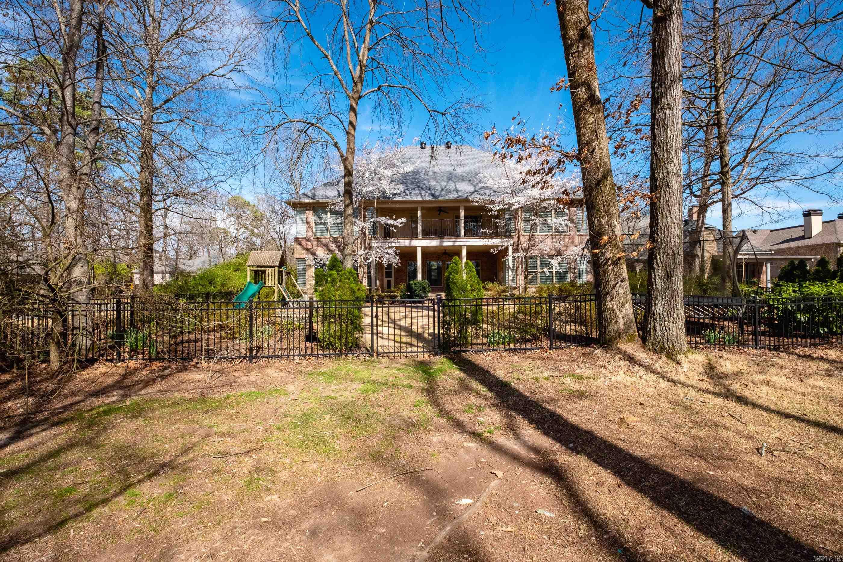 CHENAL VALLEY AVIGNON COURT - Residential