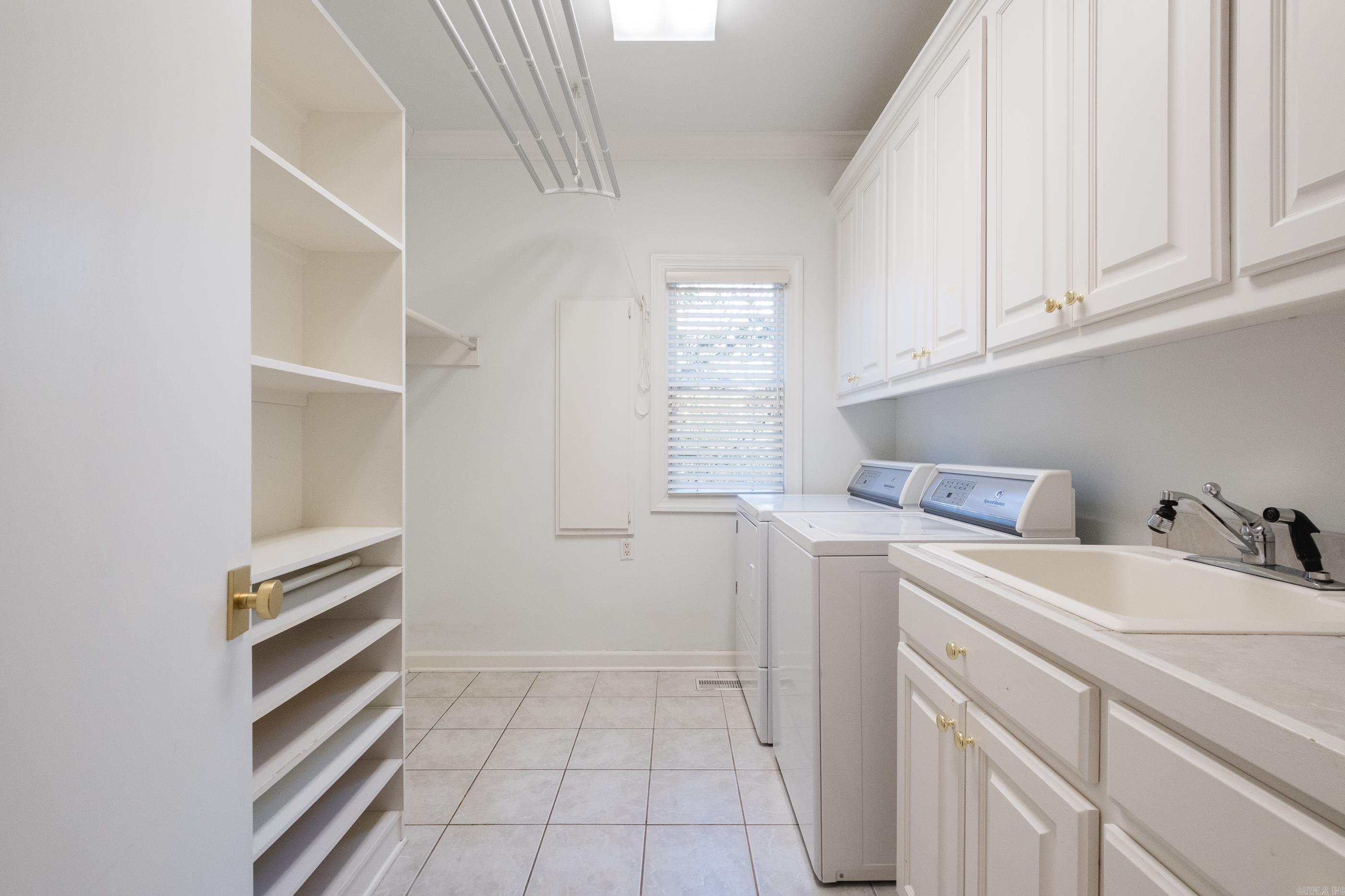 CHENAL VALLEY AVIGNON COURT - Residential