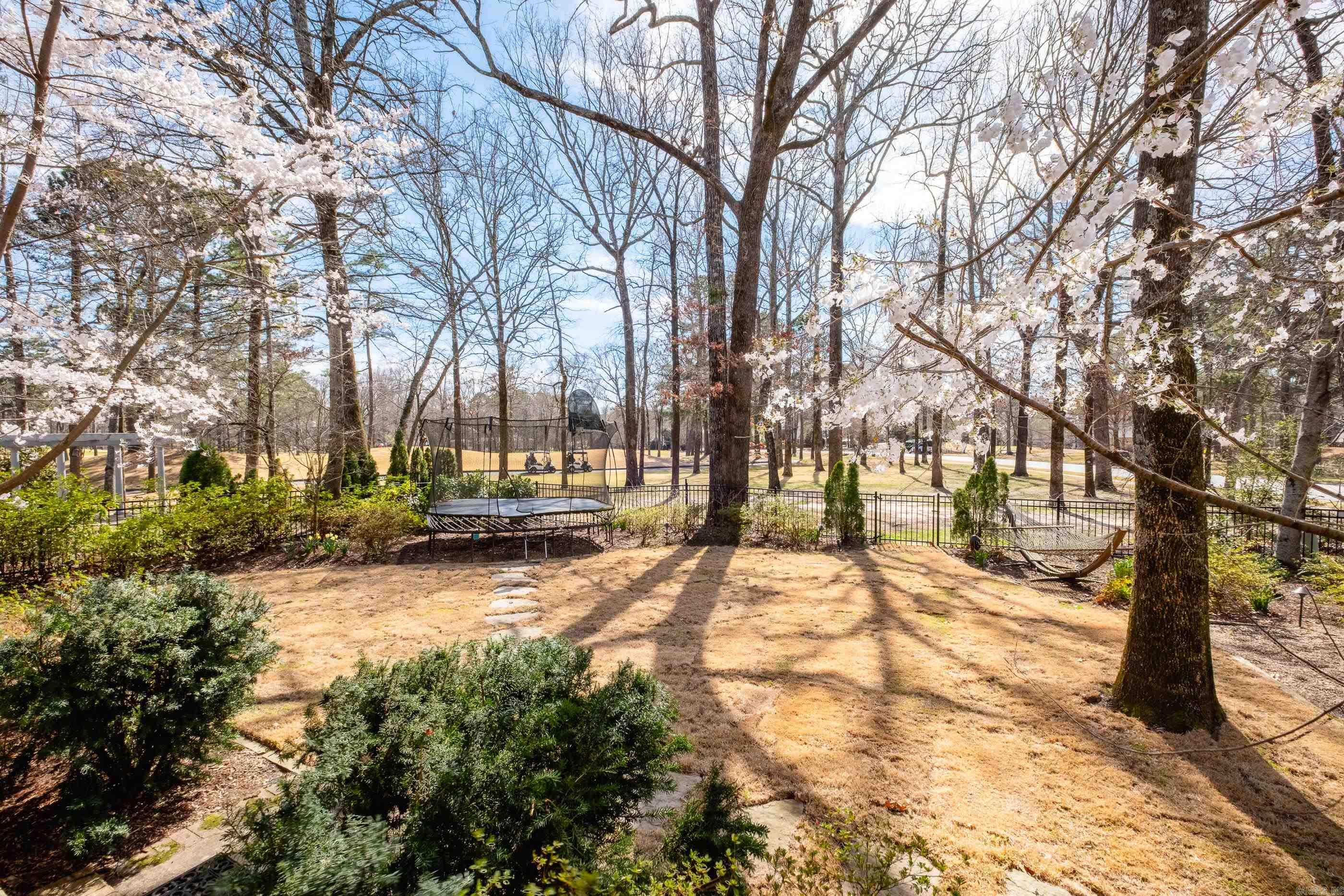 CHENAL VALLEY AVIGNON COURT - Residential