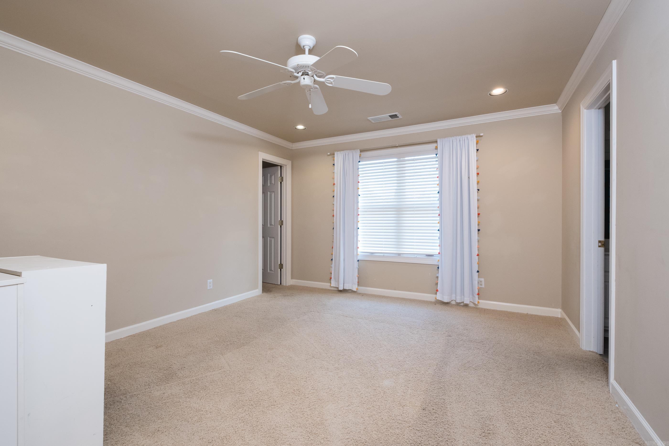 CHENAL VALLEY AVIGNON COURT - Residential