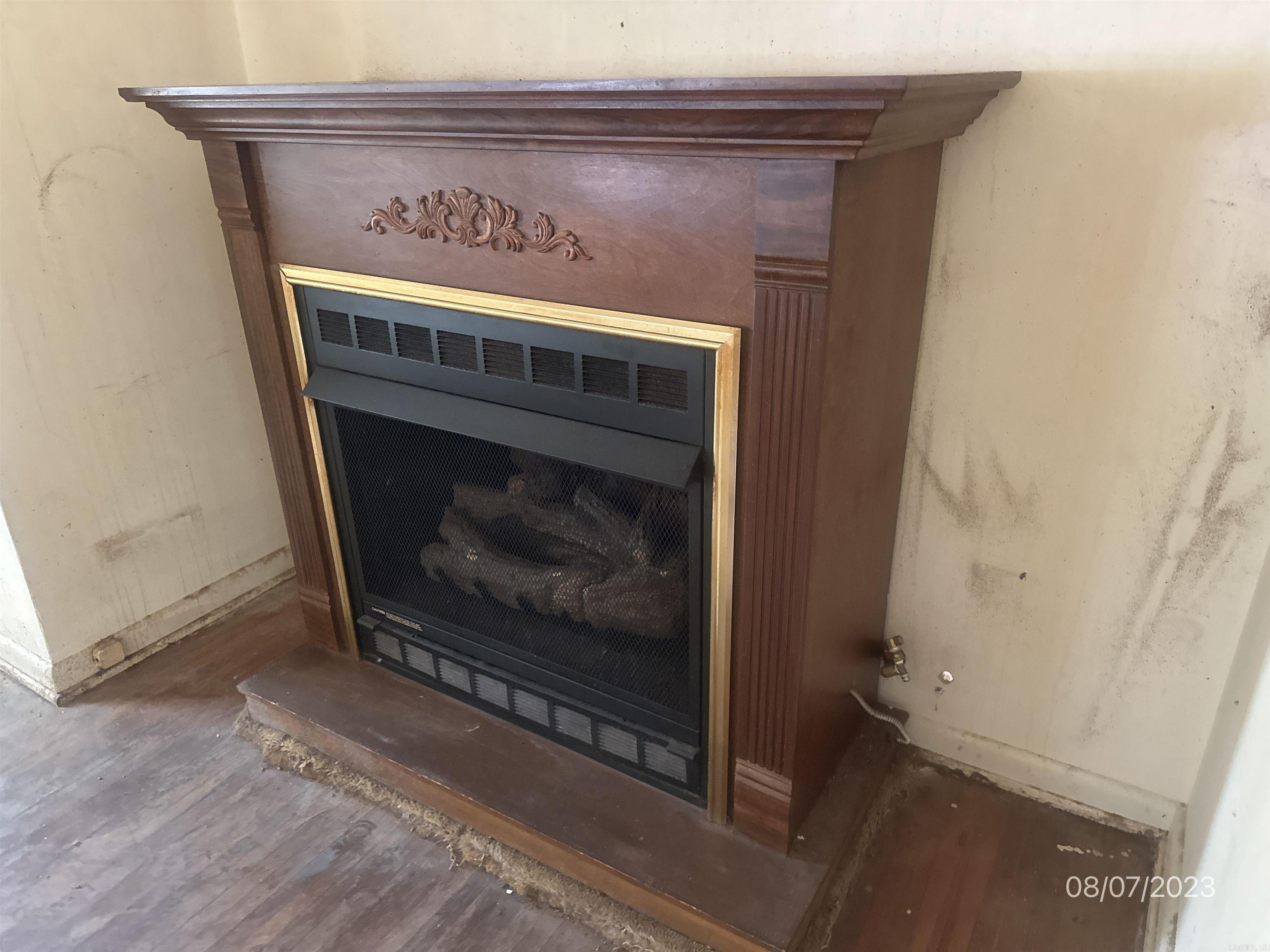 HENDERSON ROBINS - Residential