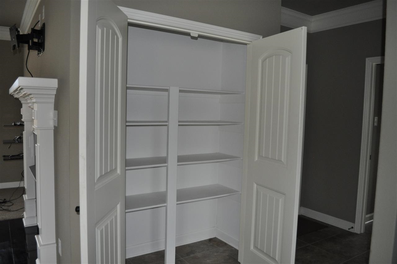 SHADOW CREEK - Residential