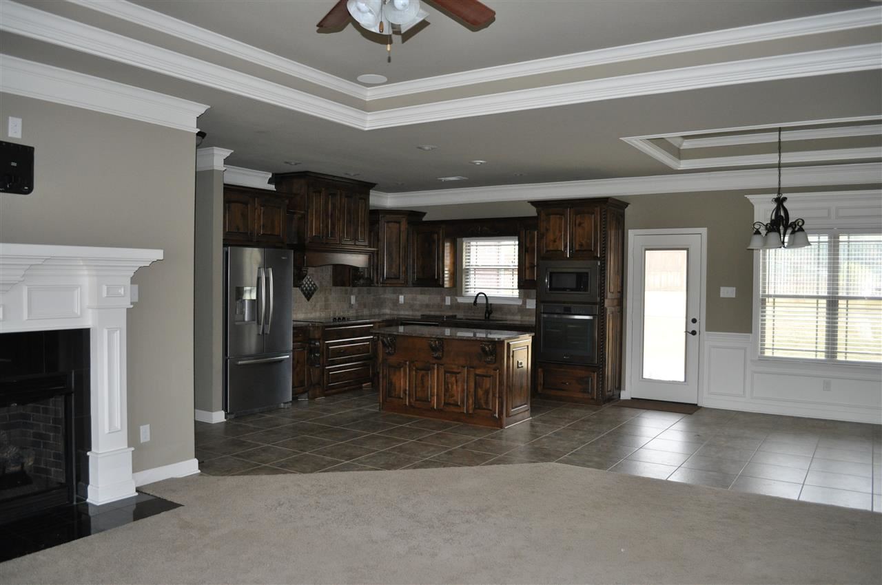 SHADOW CREEK - Residential