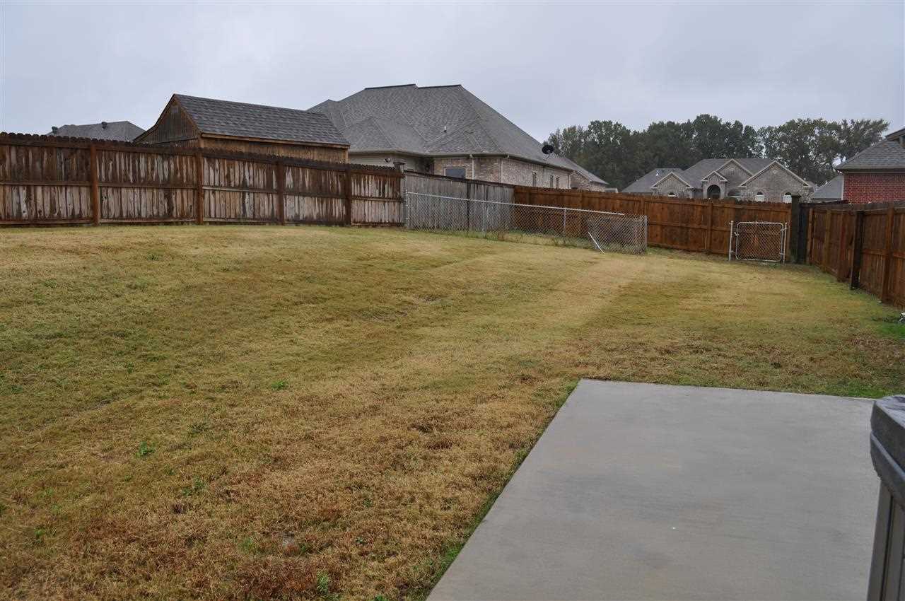 SHADOW CREEK - Residential