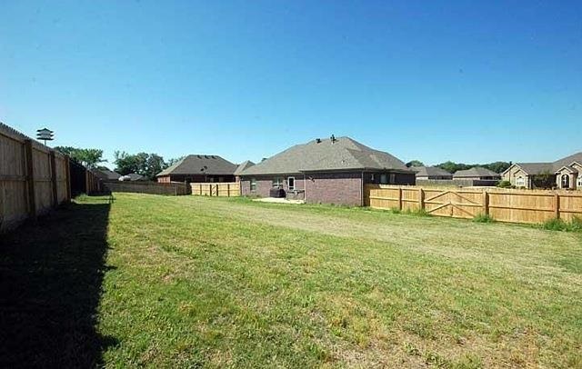 SHADOW CREEK - Residential