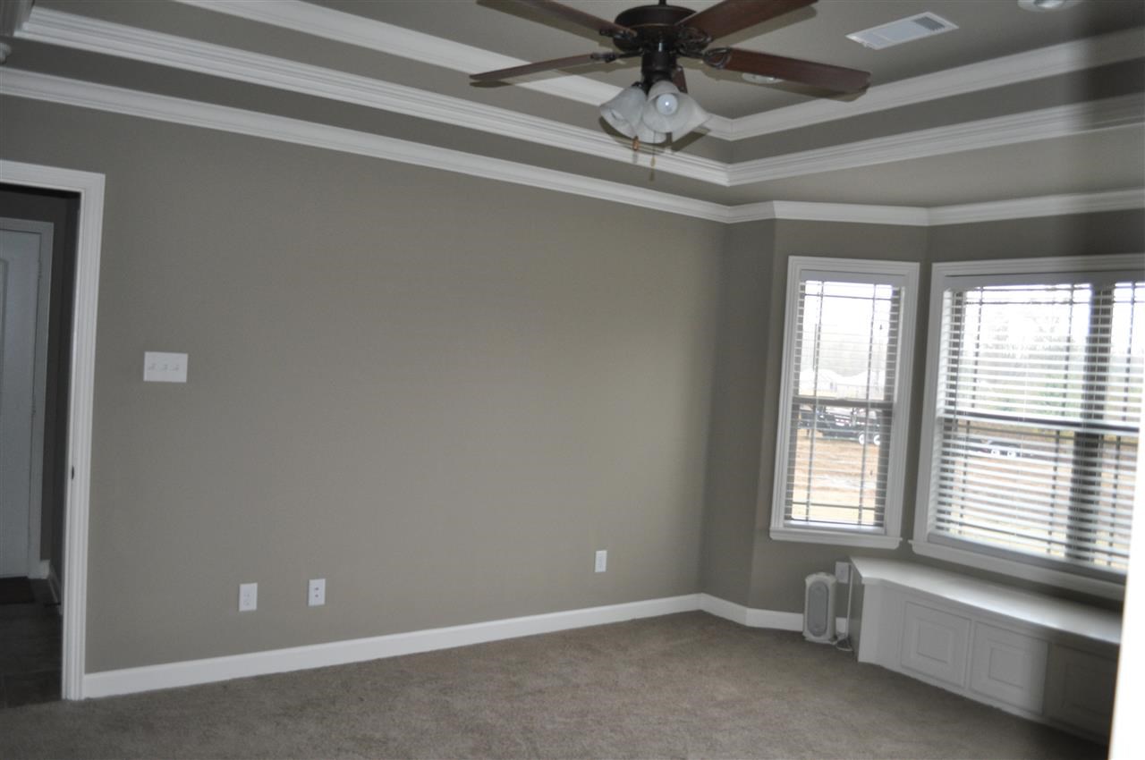 SHADOW CREEK - Residential