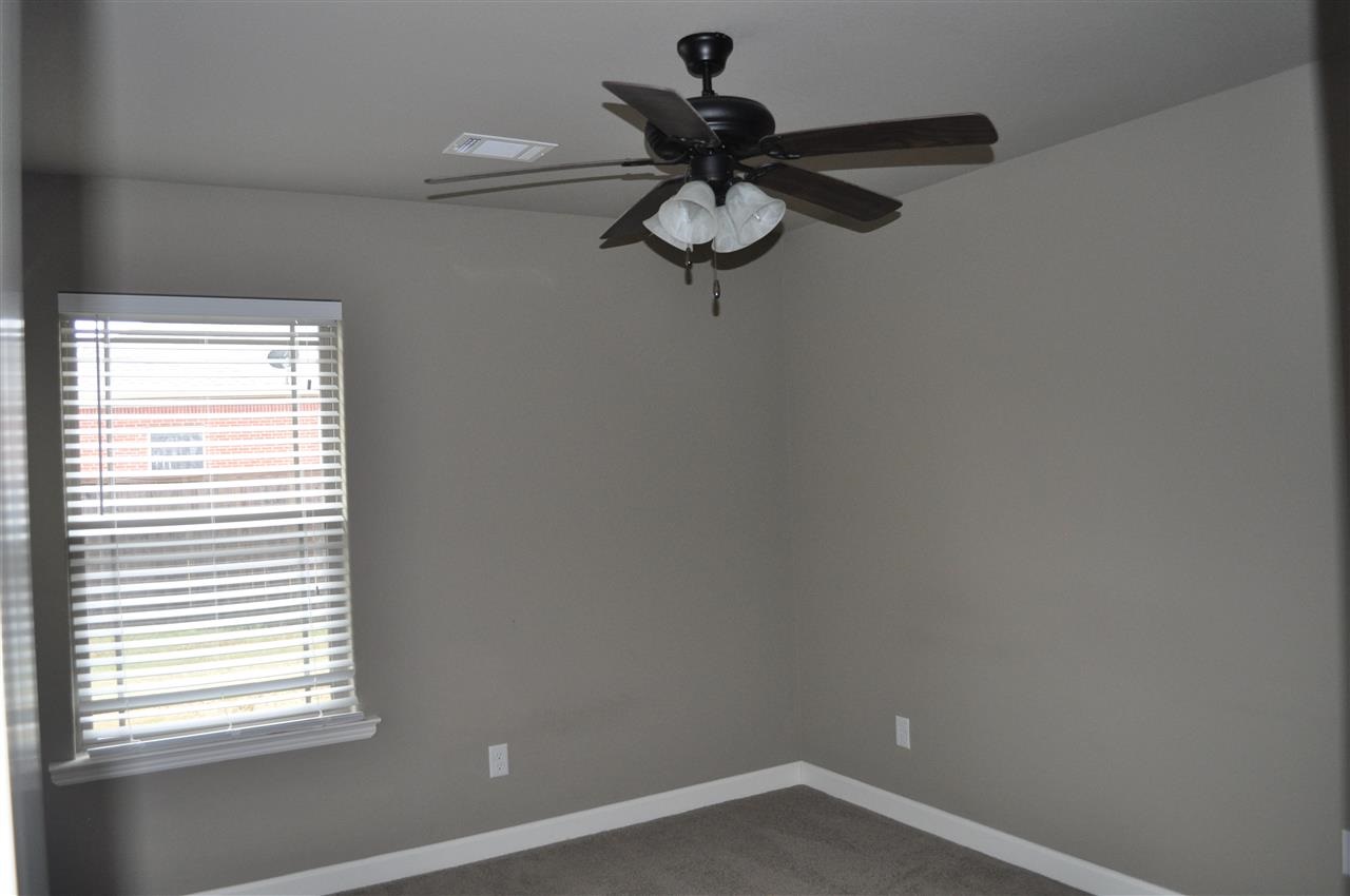 SHADOW CREEK - Residential