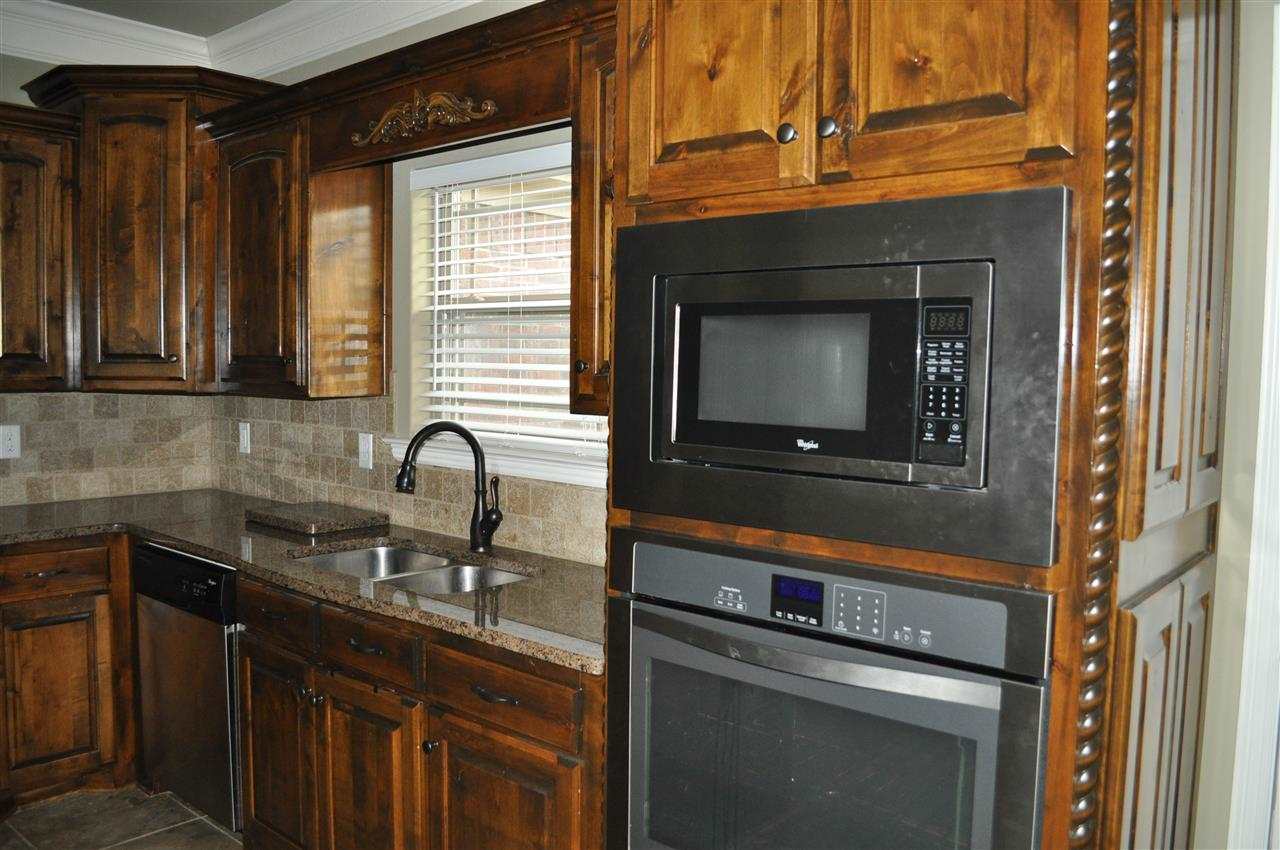 SHADOW CREEK - Residential