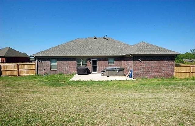 SHADOW CREEK - Residential