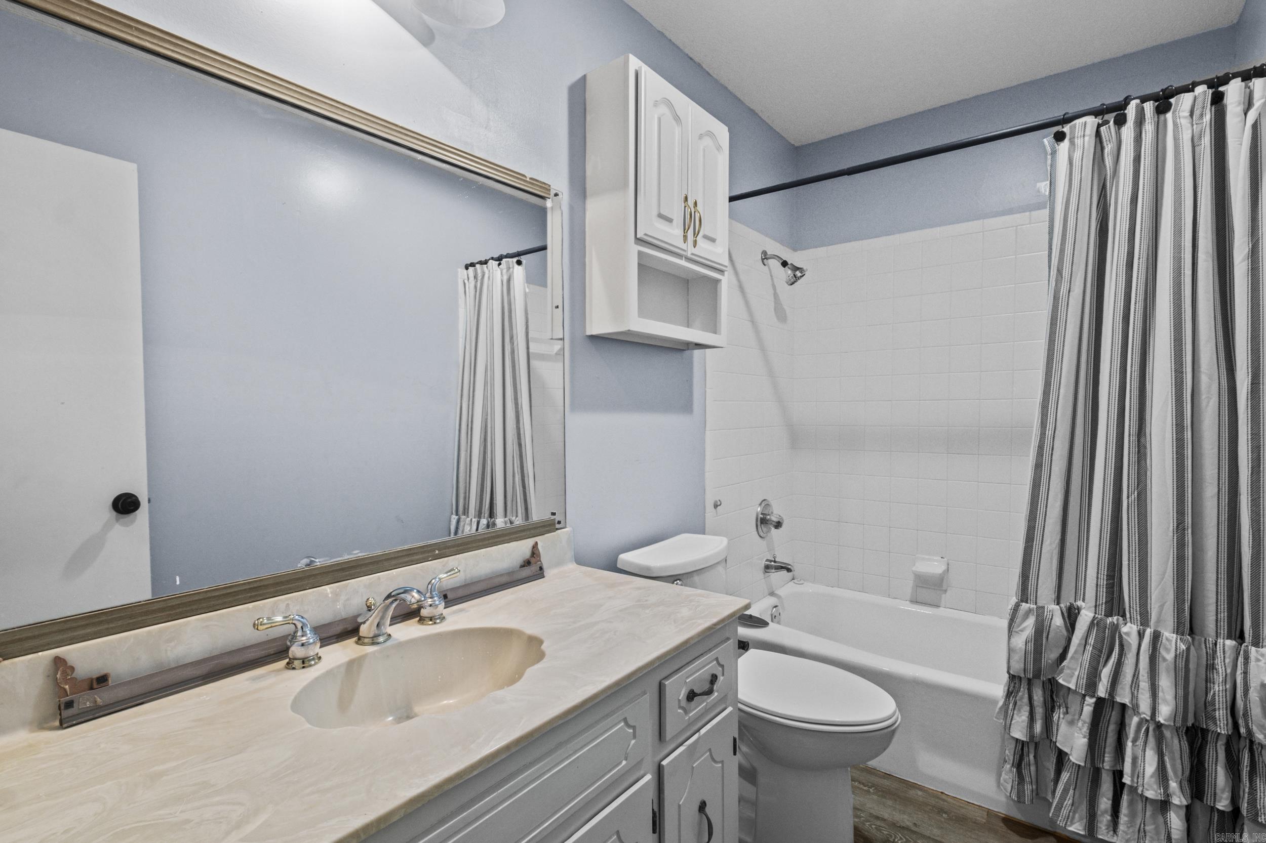 MARYLAND MANOR - Residential