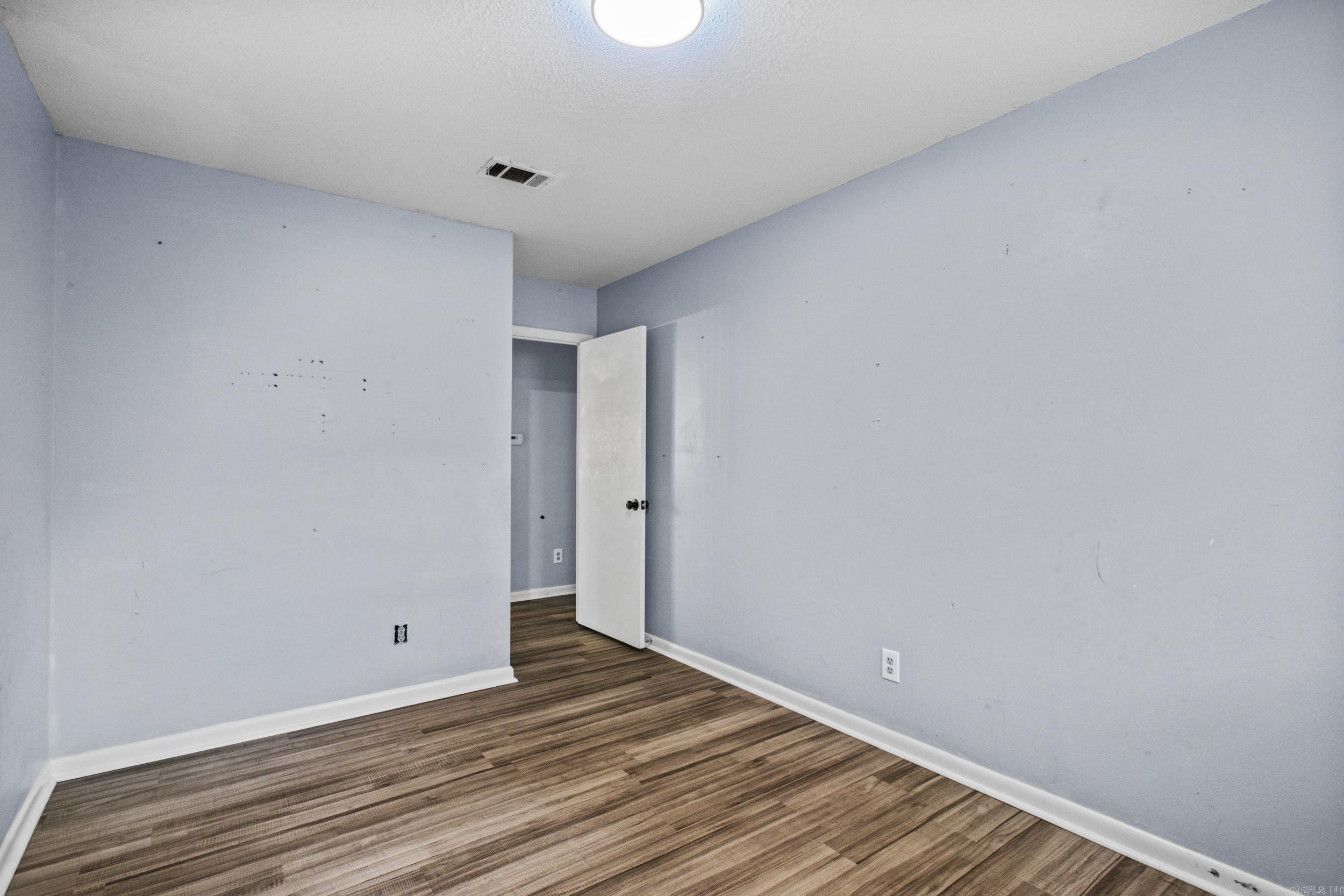 MARYLAND MANOR - Residential