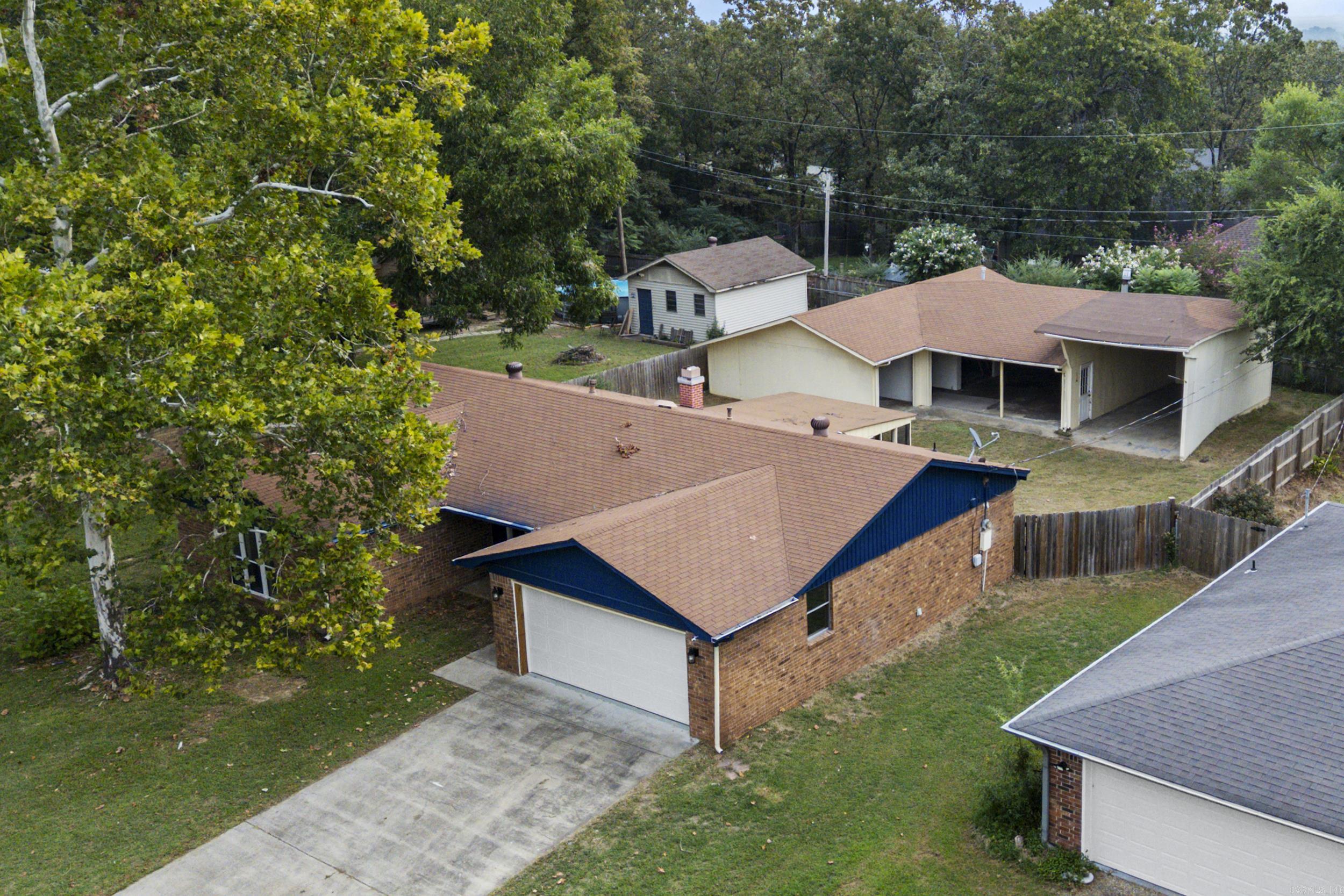 MARYLAND MANOR - Residential