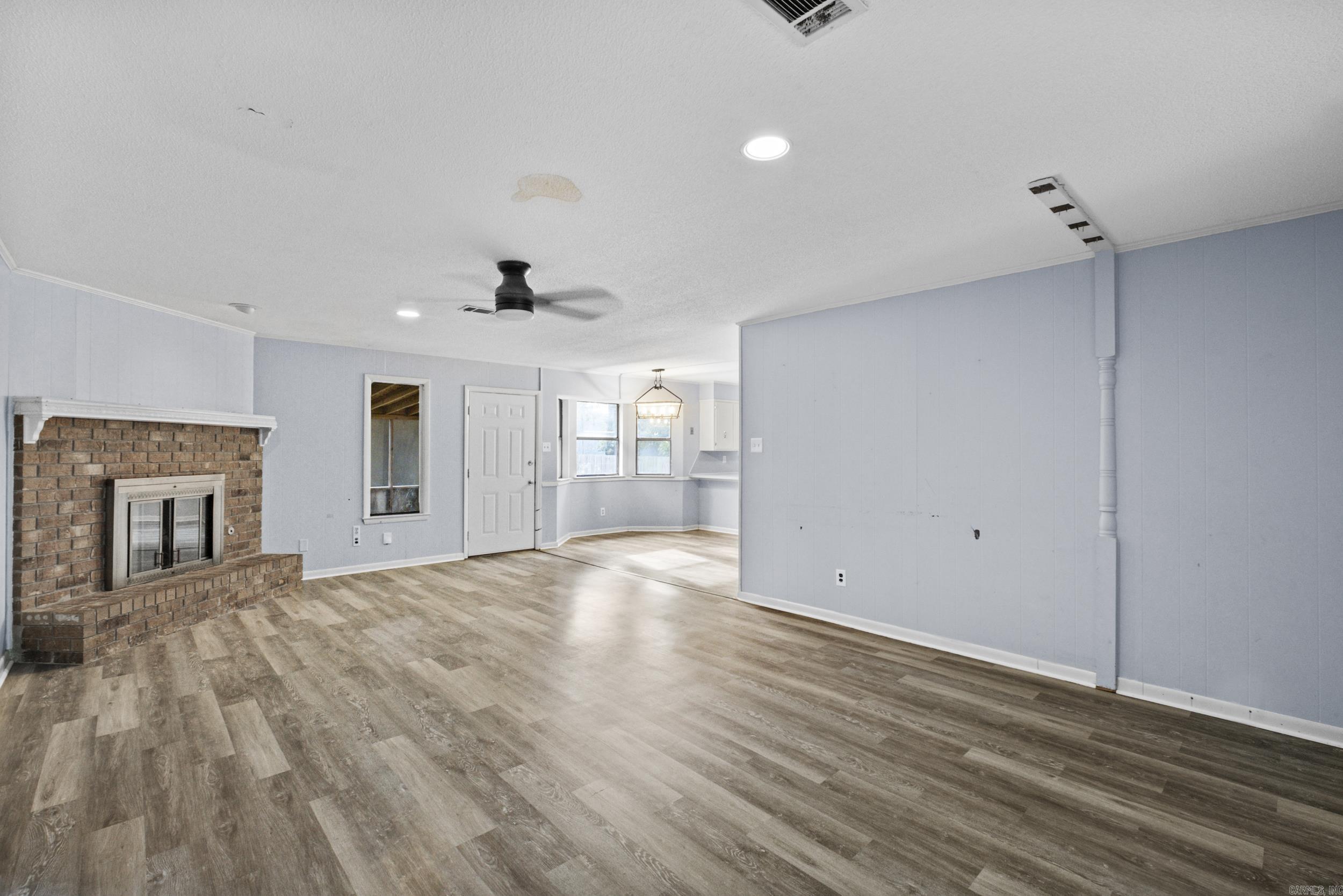 MARYLAND MANOR - Residential