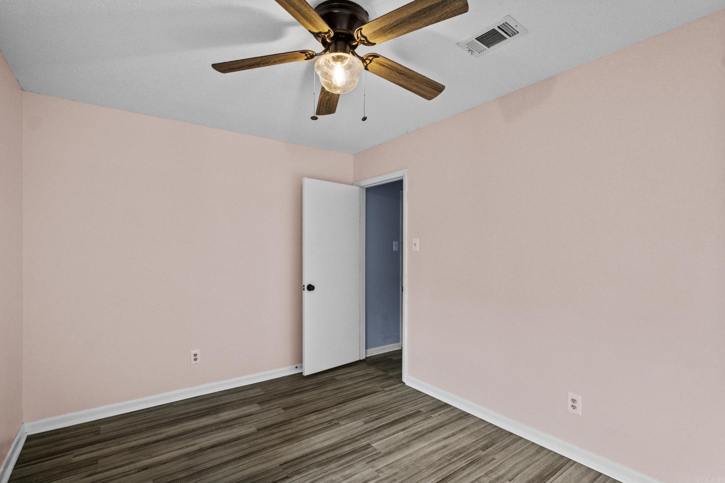 MARYLAND MANOR - Residential