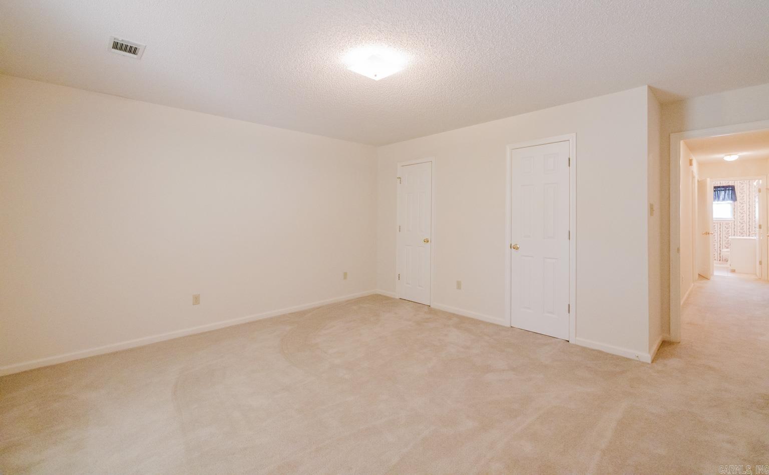 HIDDEN CREEK - Residential