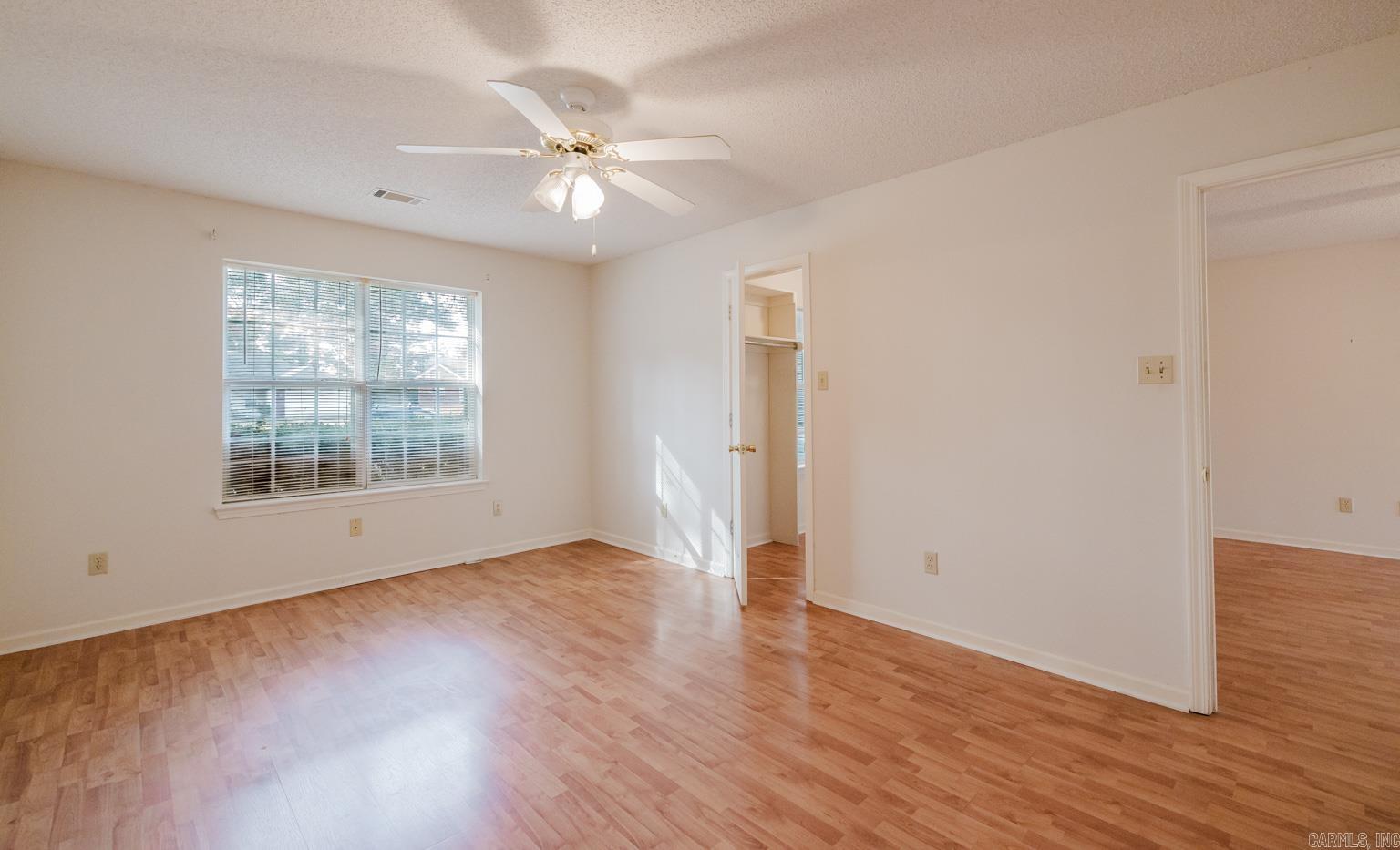 HIDDEN CREEK - Residential