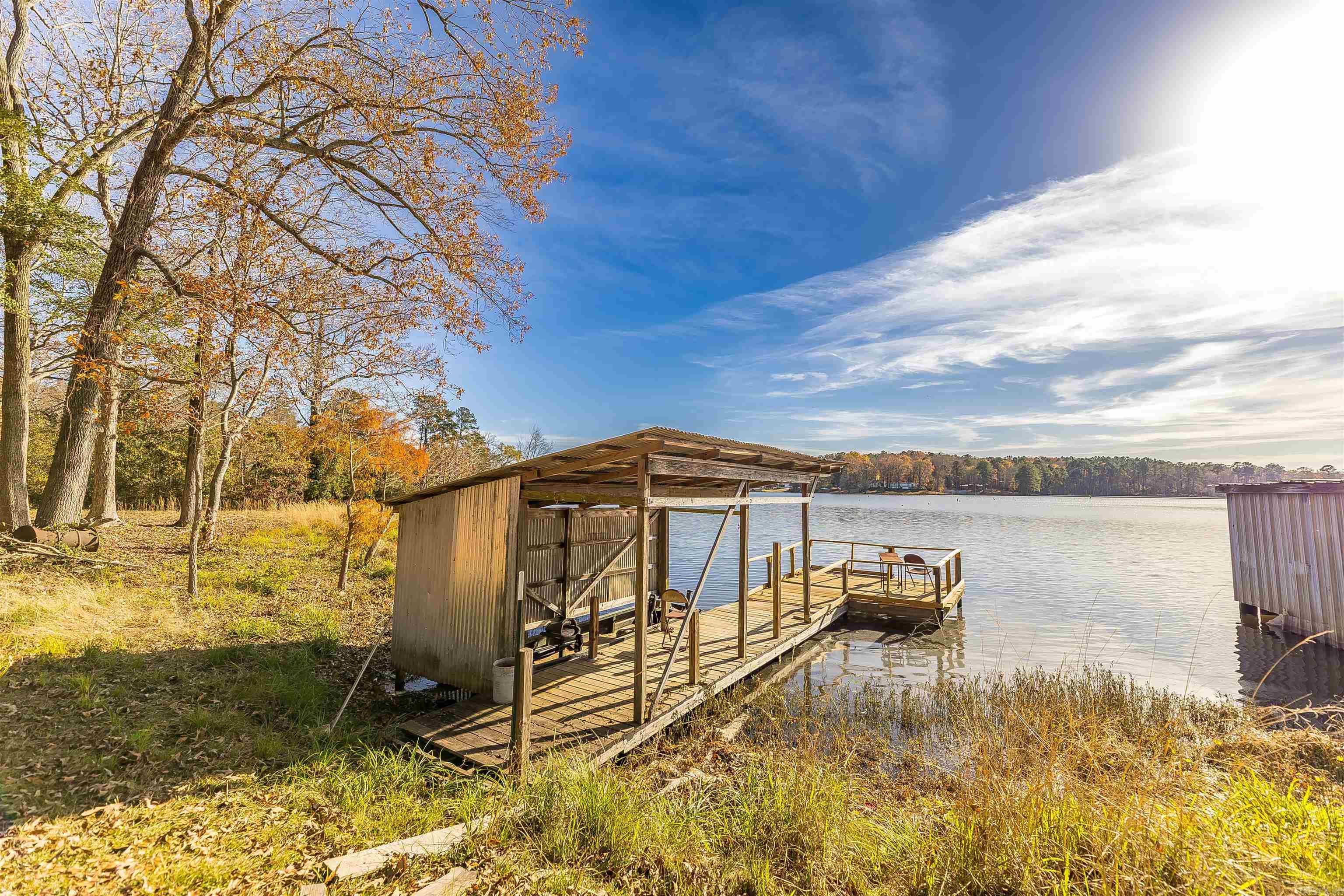 WHITE OAK LAKE DEVELOPMENT - Residential