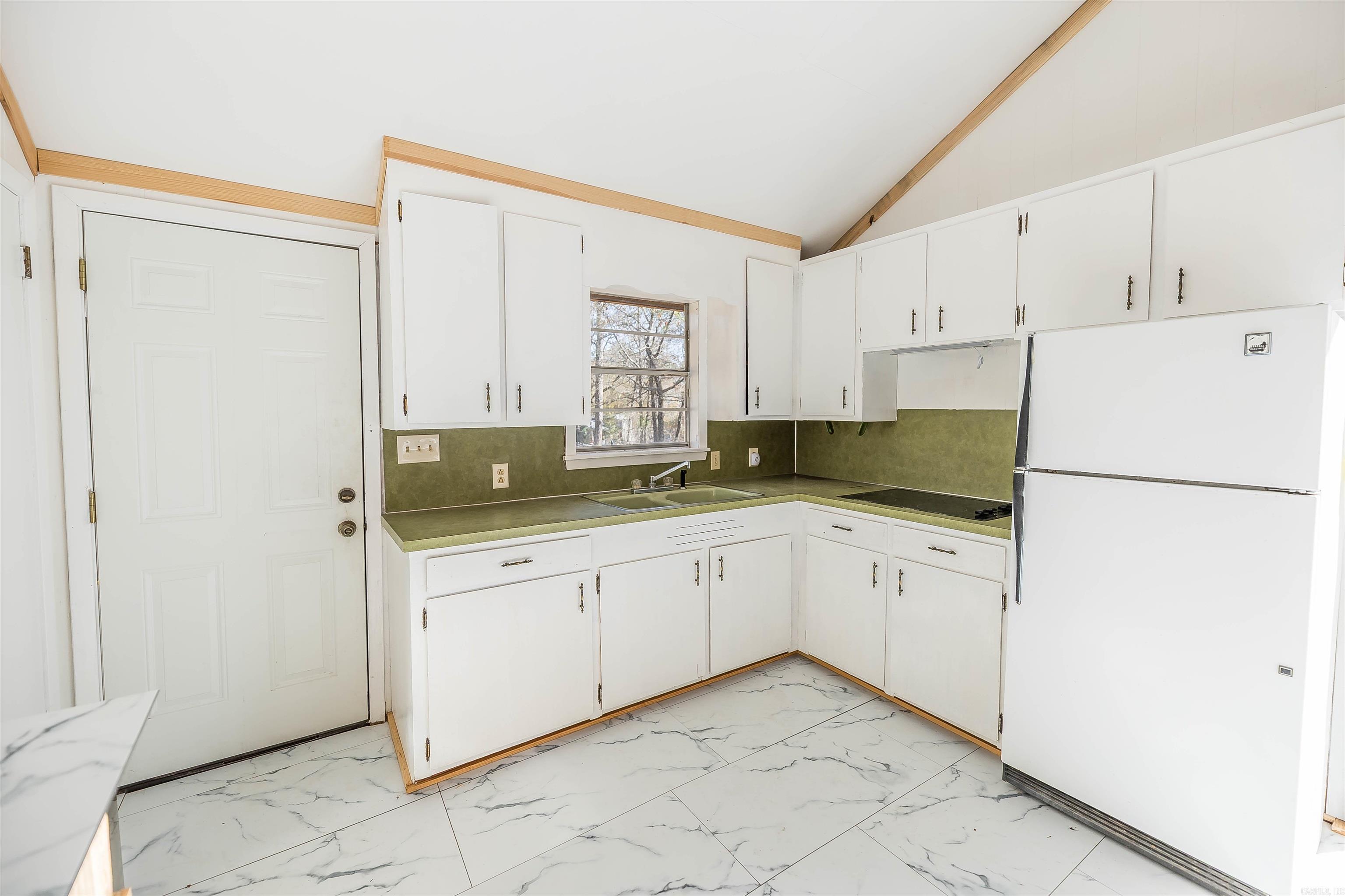 WHITE OAK LAKE DEVELOPMENT - Residential