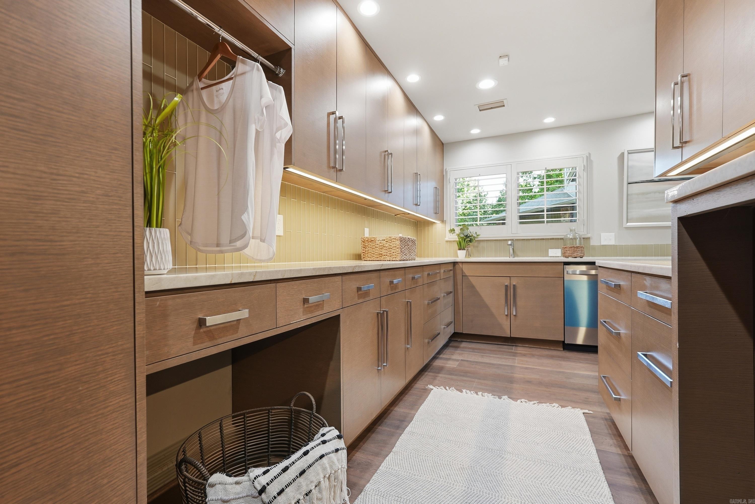 Robinwood - Residential