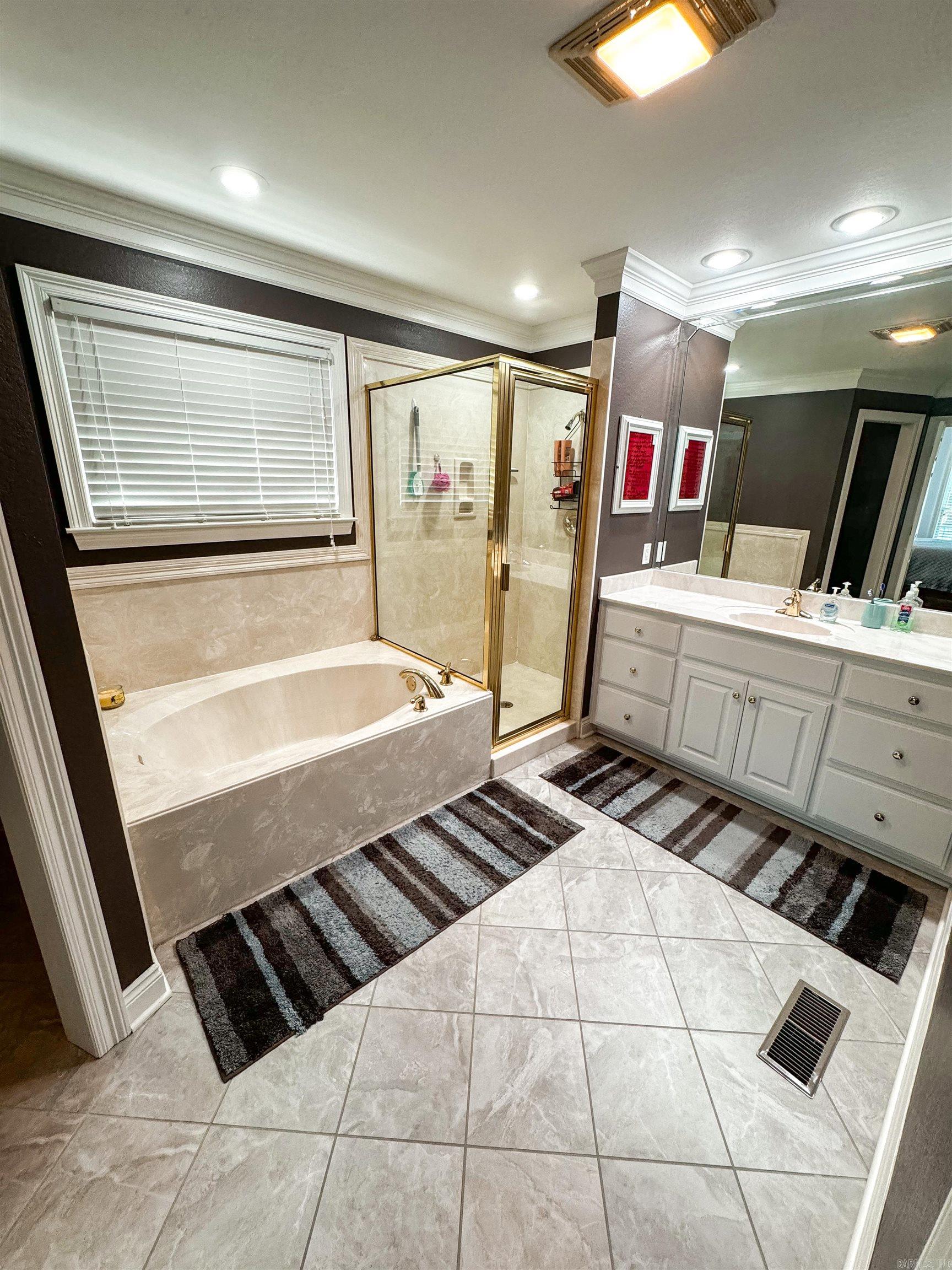 COUNTRY CLUB EAST ADD (SEARCY) - Residential