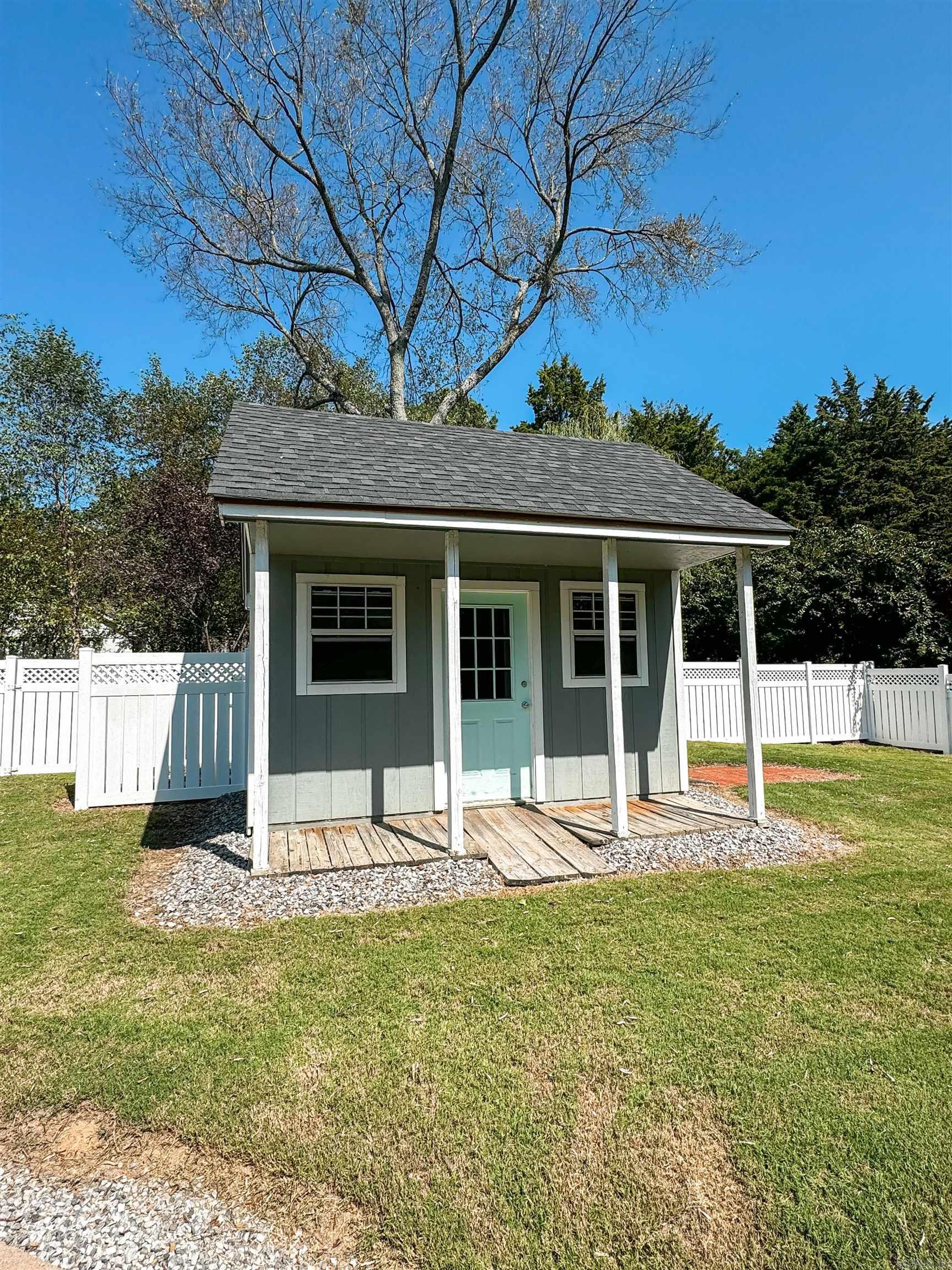 COUNTRY CLUB EAST ADD (SEARCY) - Residential