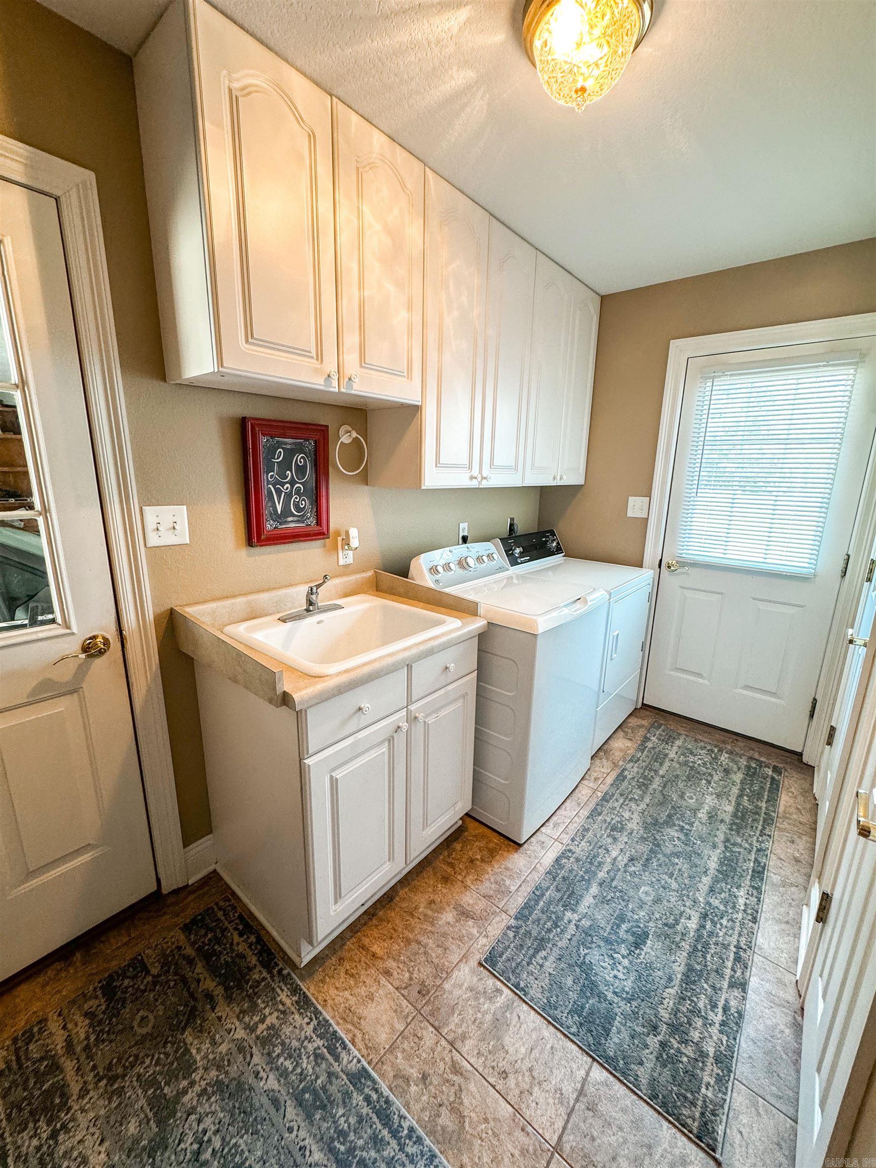 COUNTRY CLUB EAST ADD (SEARCY) - Residential