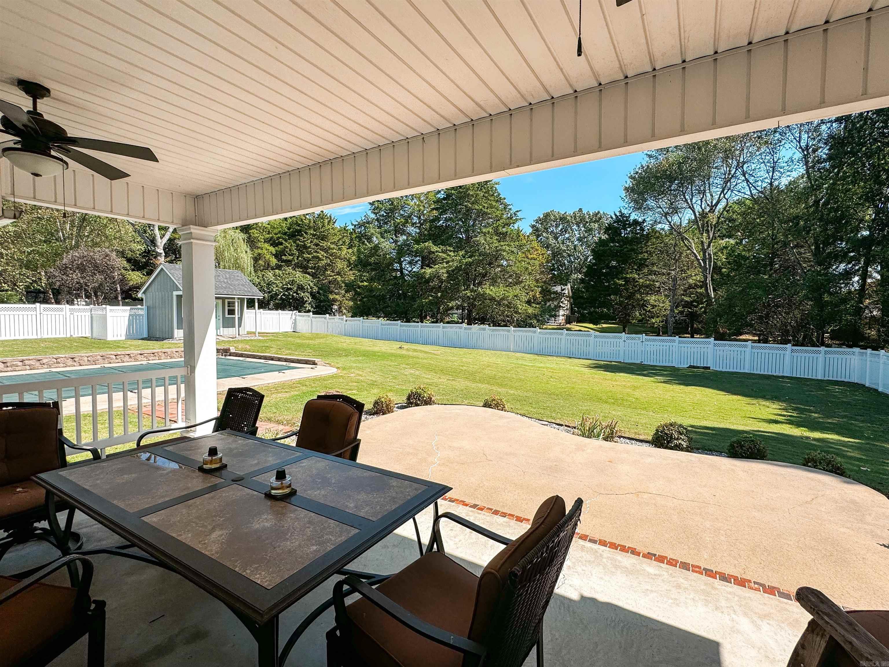 COUNTRY CLUB EAST ADD (SEARCY) - Residential