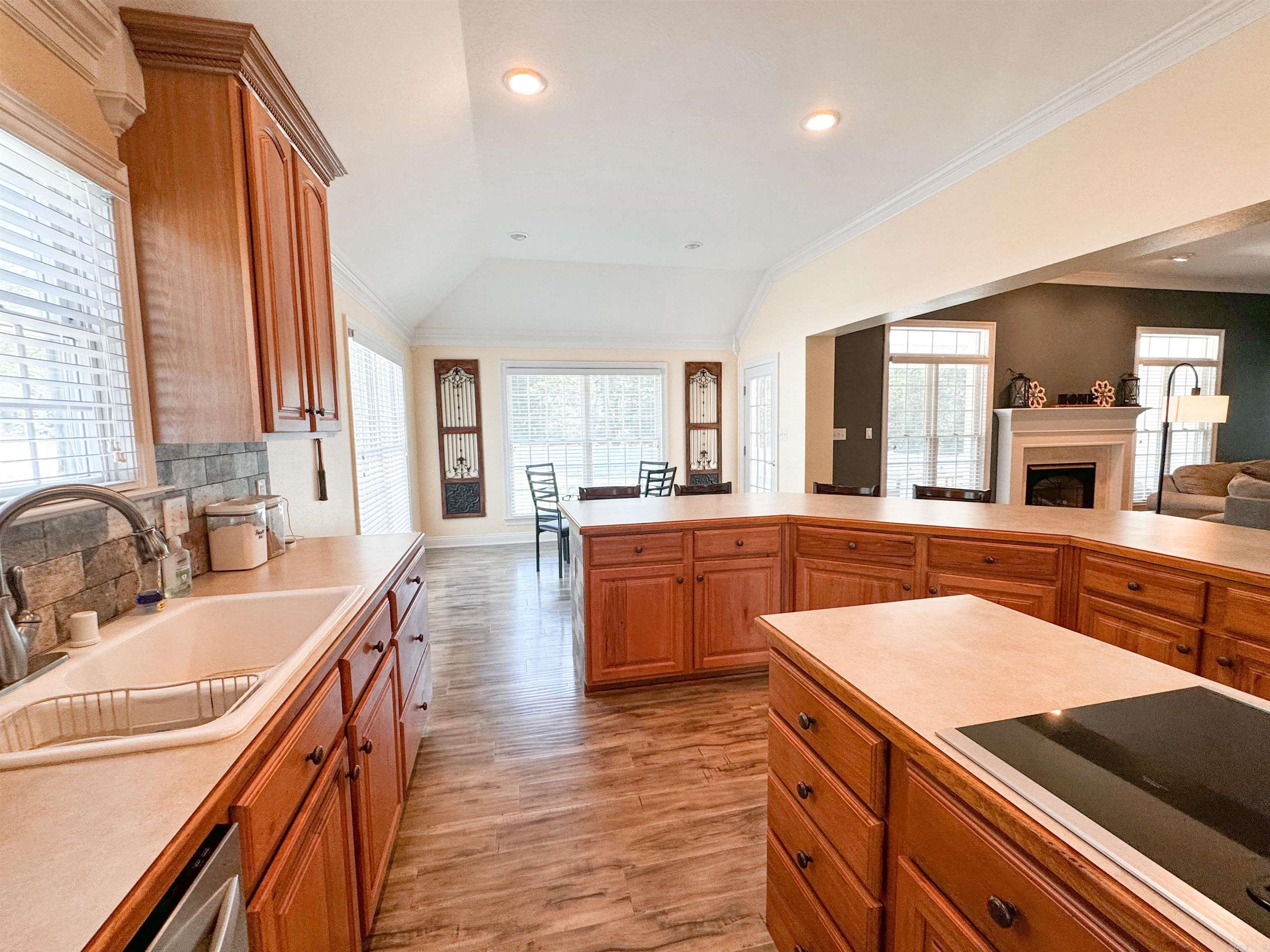 COUNTRY CLUB EAST ADD (SEARCY) - Residential