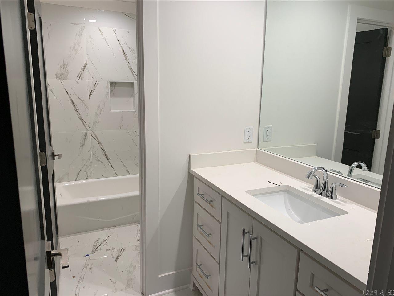 CHENAL VALLEY ADDN - Residential Lease