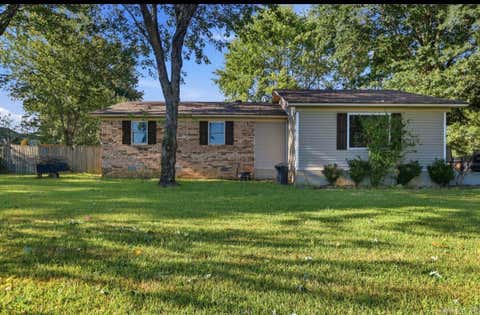Photo of 606 Meadow Circle, Beebe, AR 72012 (MLS # 26033963)